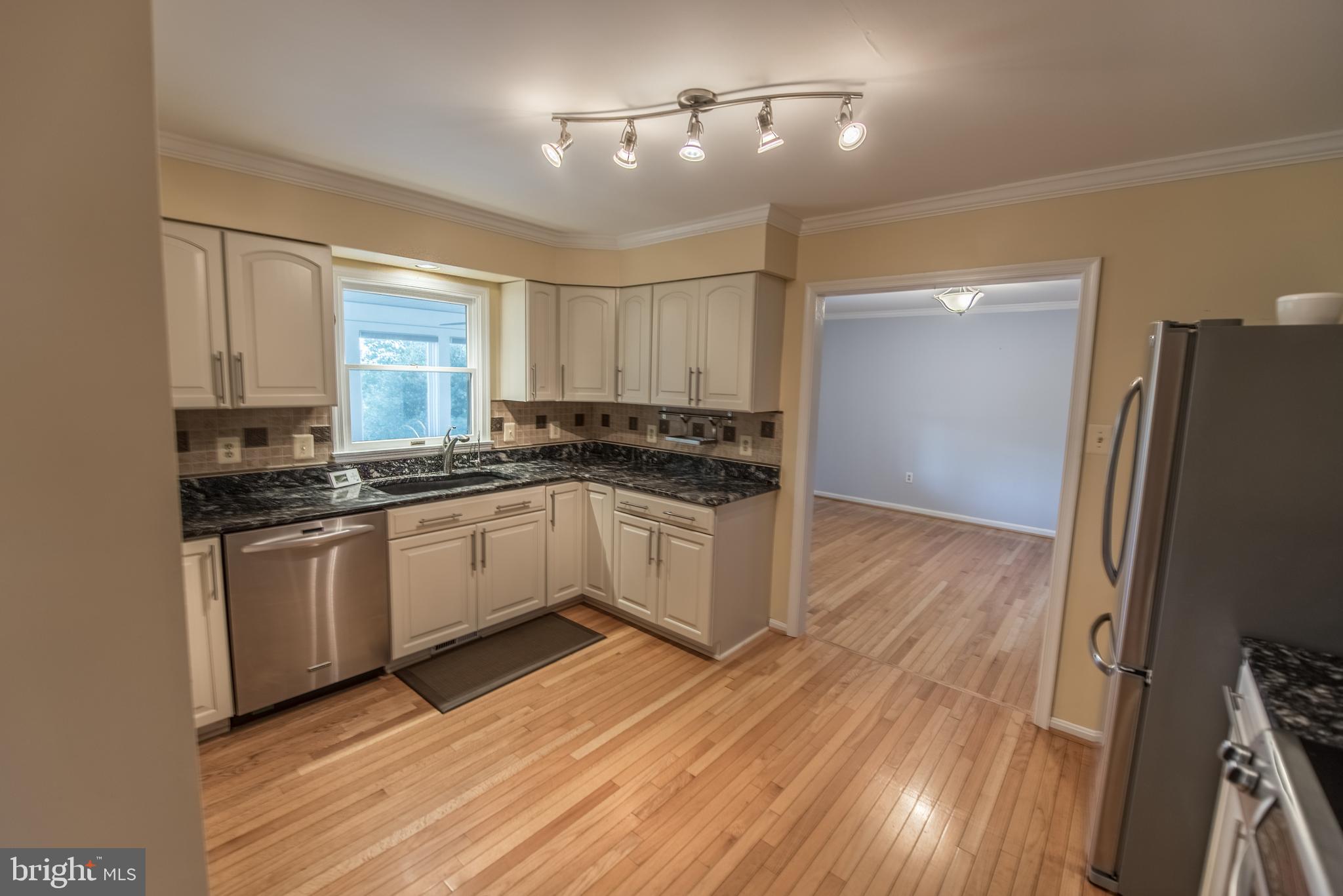 EASTLAND - Residential