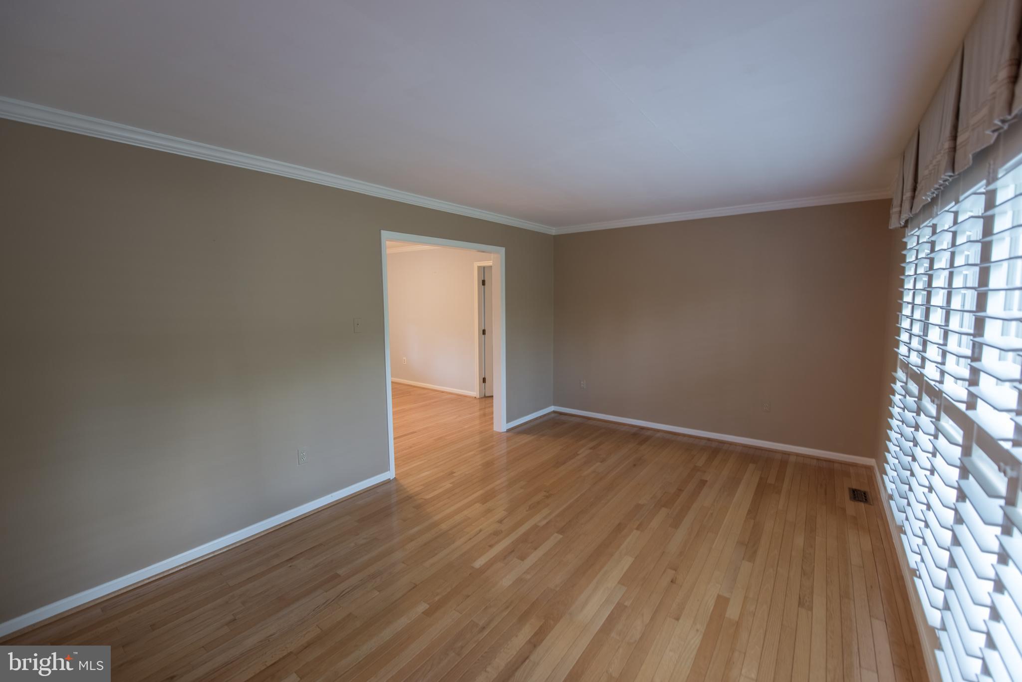 EASTLAND - Residential