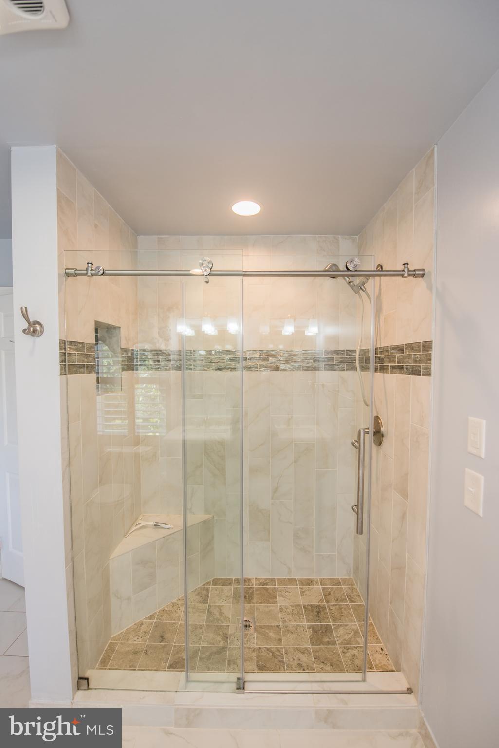 EASTLAND - Residential