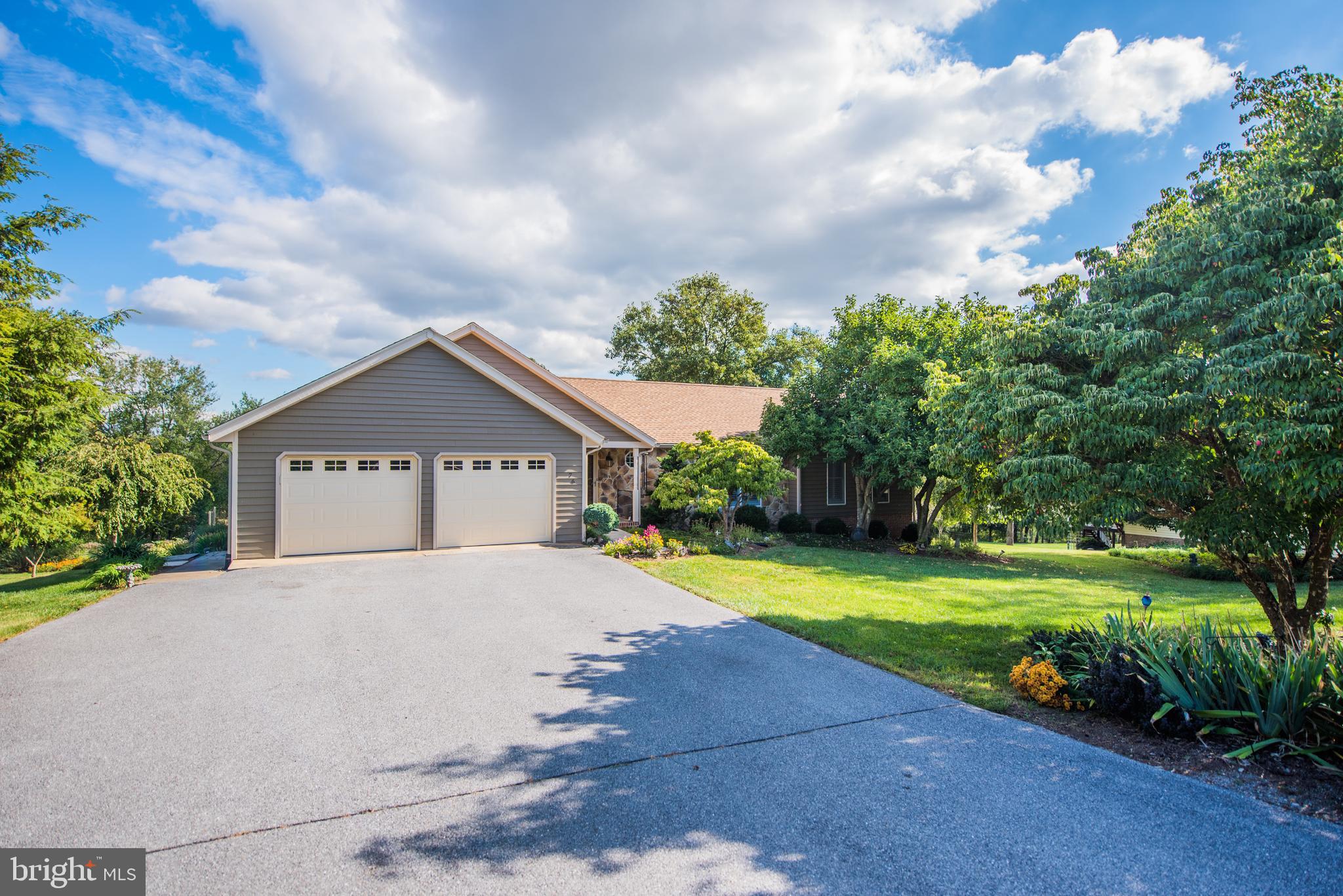 EASTLAND - Residential