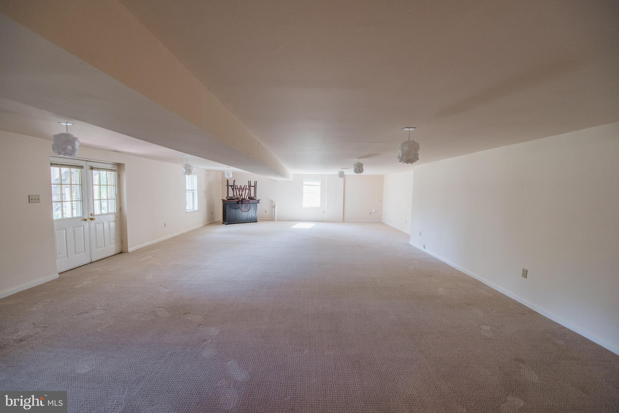 EASTLAND - Residential