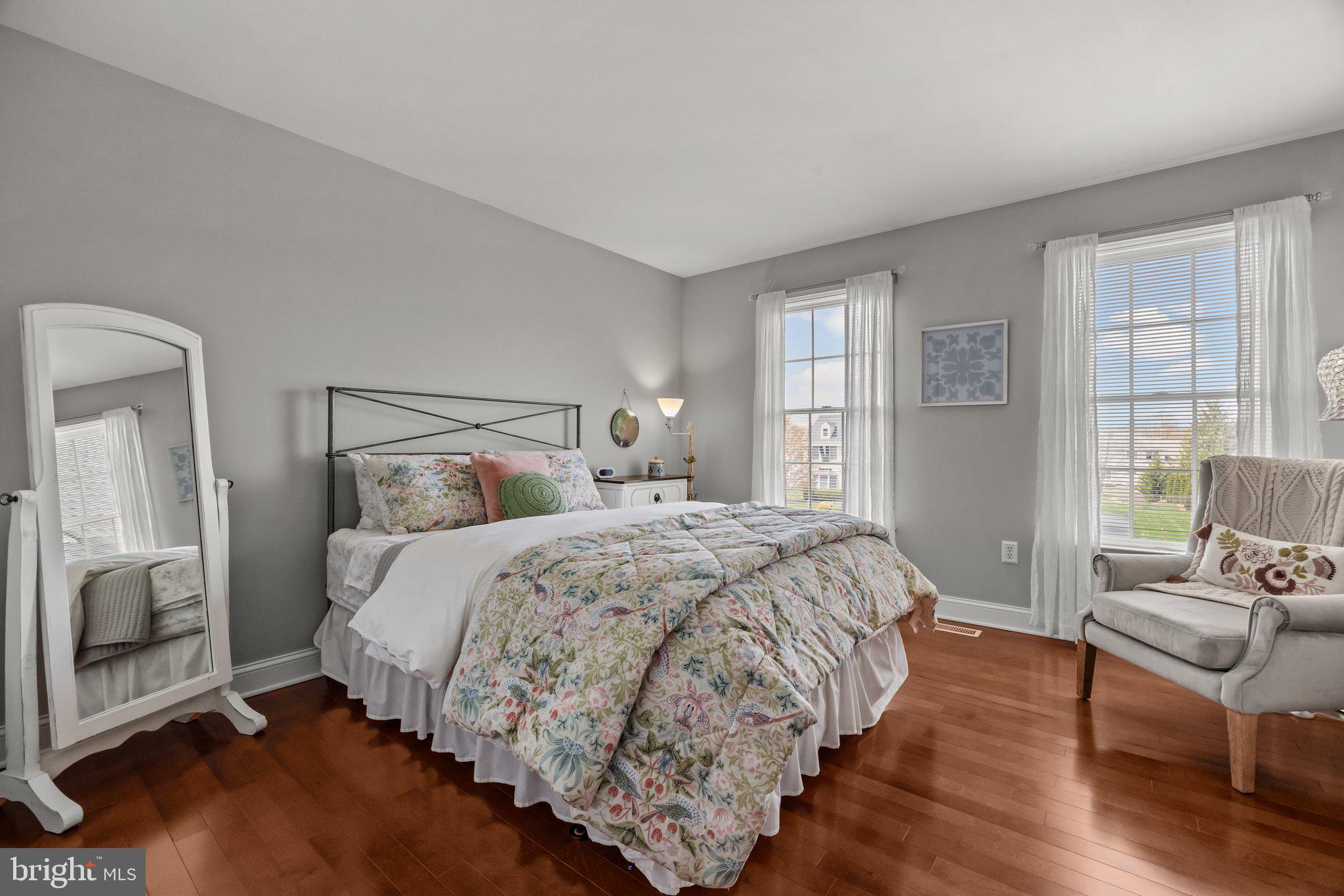 BRIDLE ESTATES - Residential