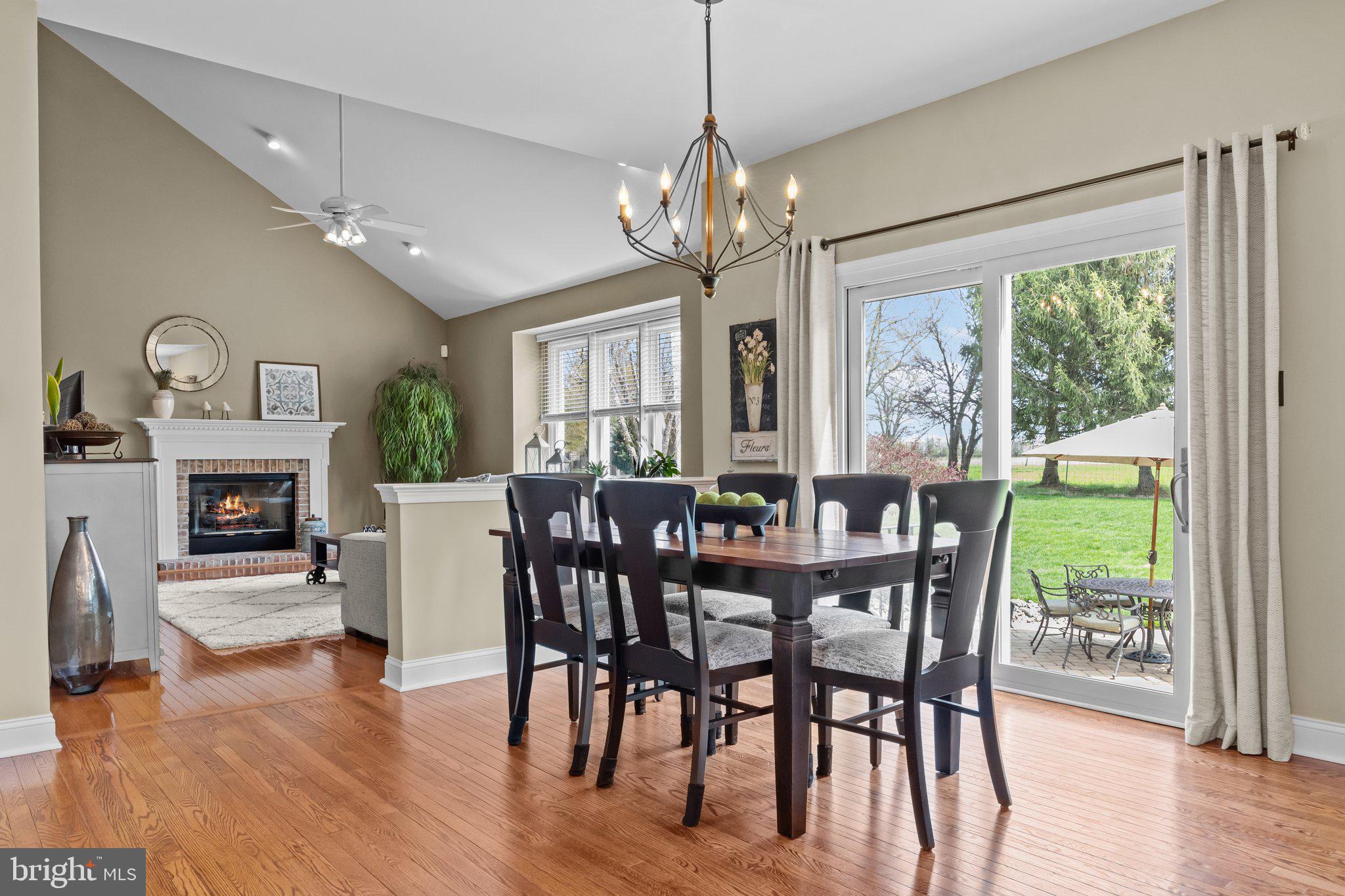 BRIDLE ESTATES - Residential