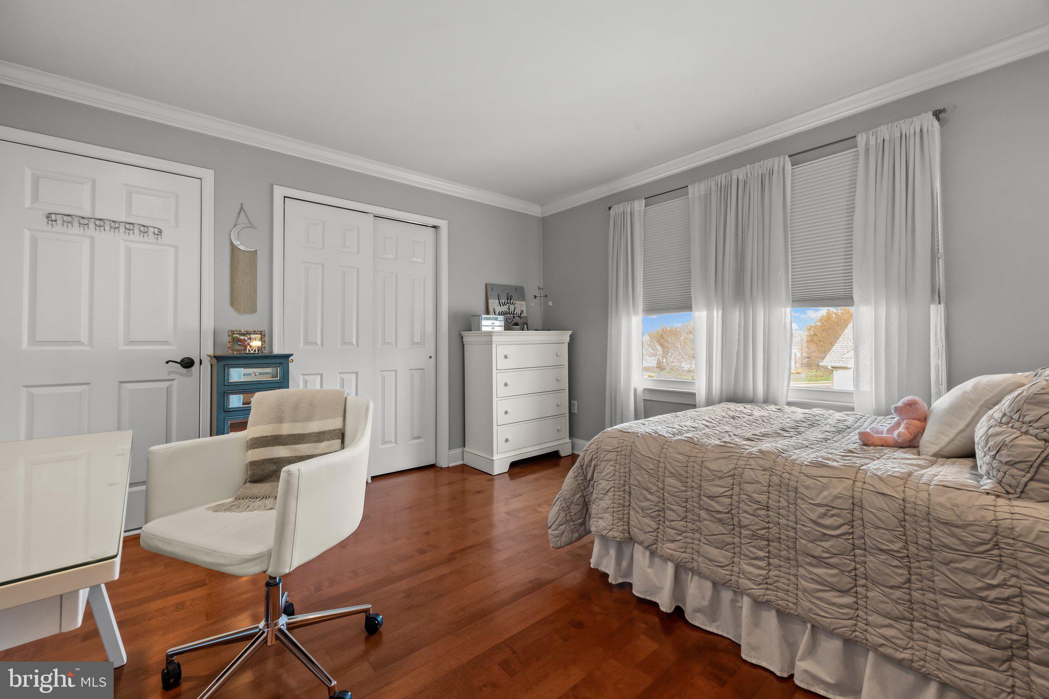 BRIDLE ESTATES - Residential