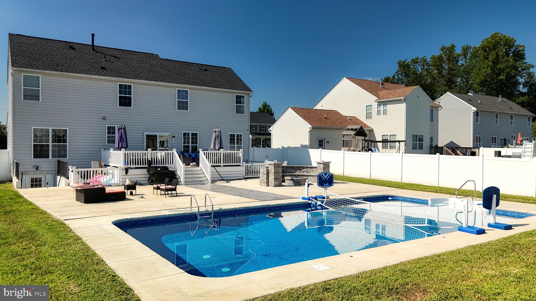 CHESTNUT RIDGE - Residential