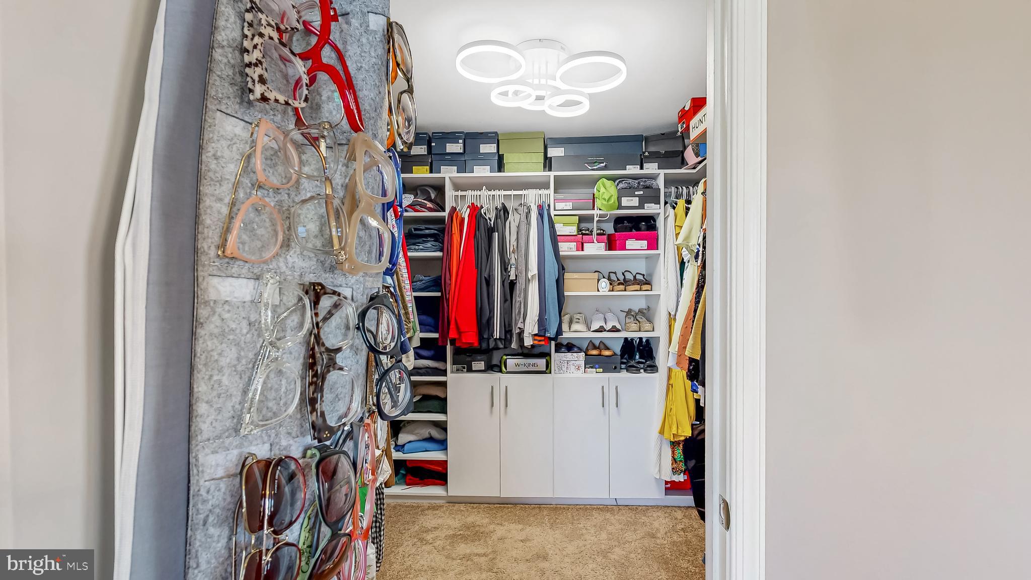 CHESTNUT RIDGE - Residential