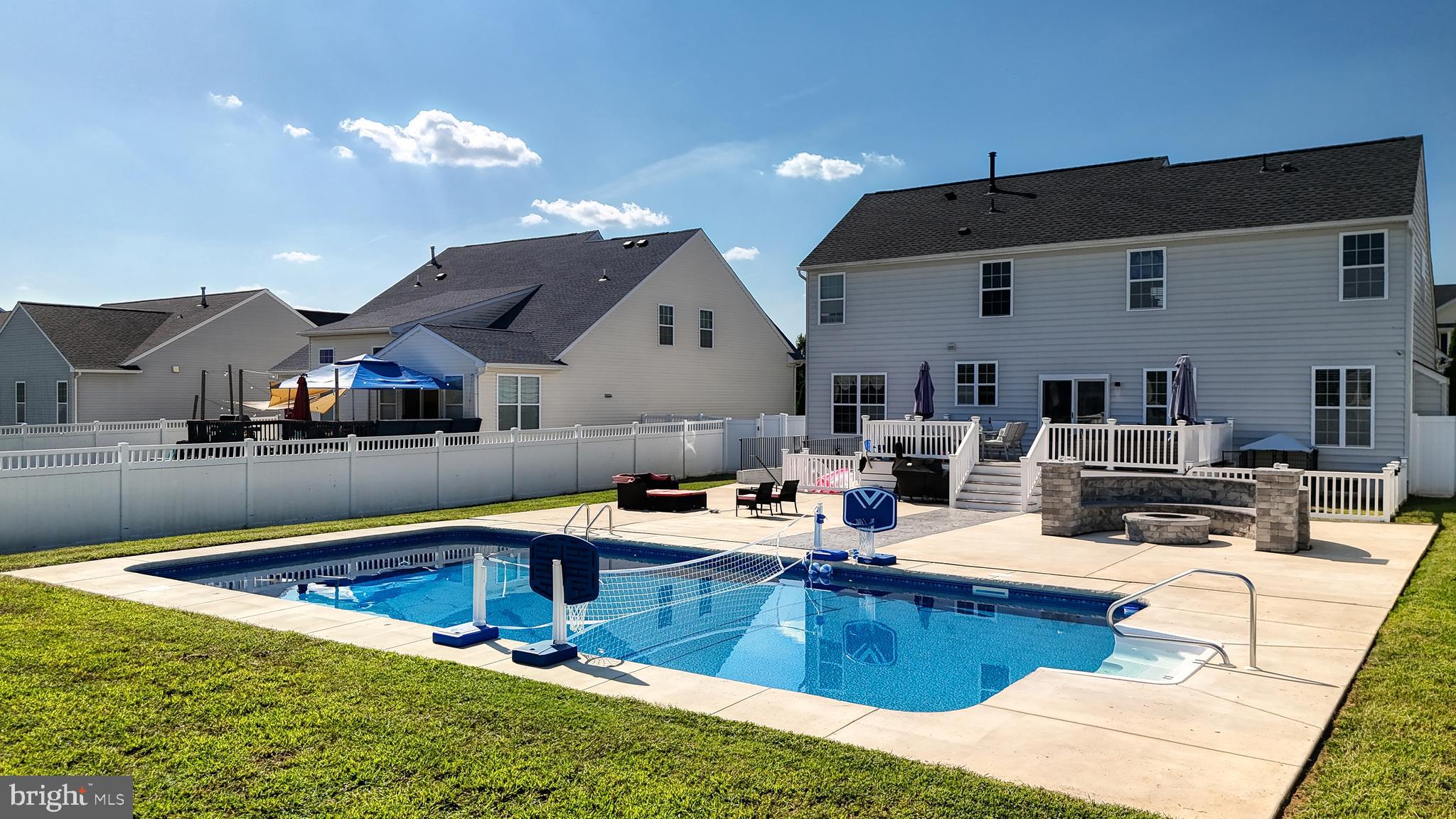 CHESTNUT RIDGE - Residential