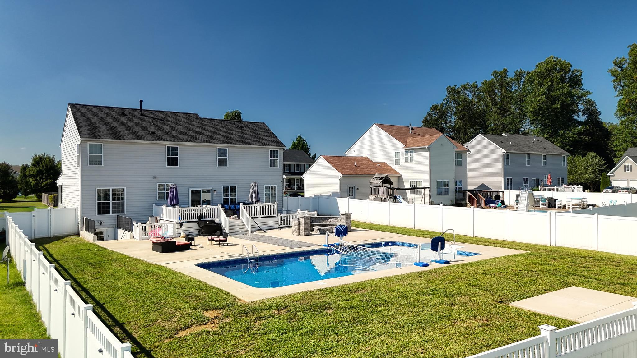 CHESTNUT RIDGE - Residential