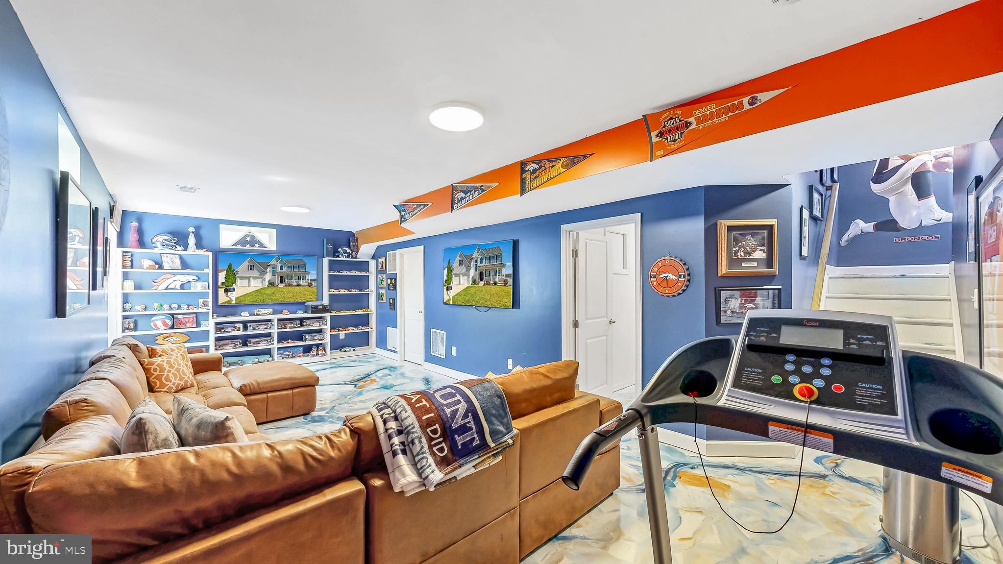 CHESTNUT RIDGE - Residential