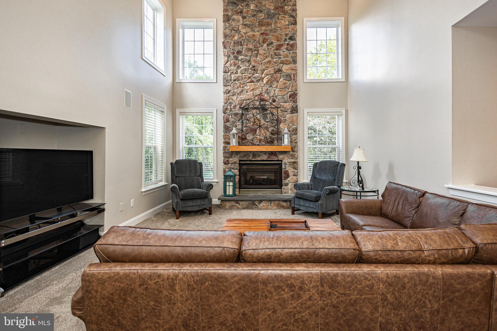 DEVONSHIRE ESTATES - Residential