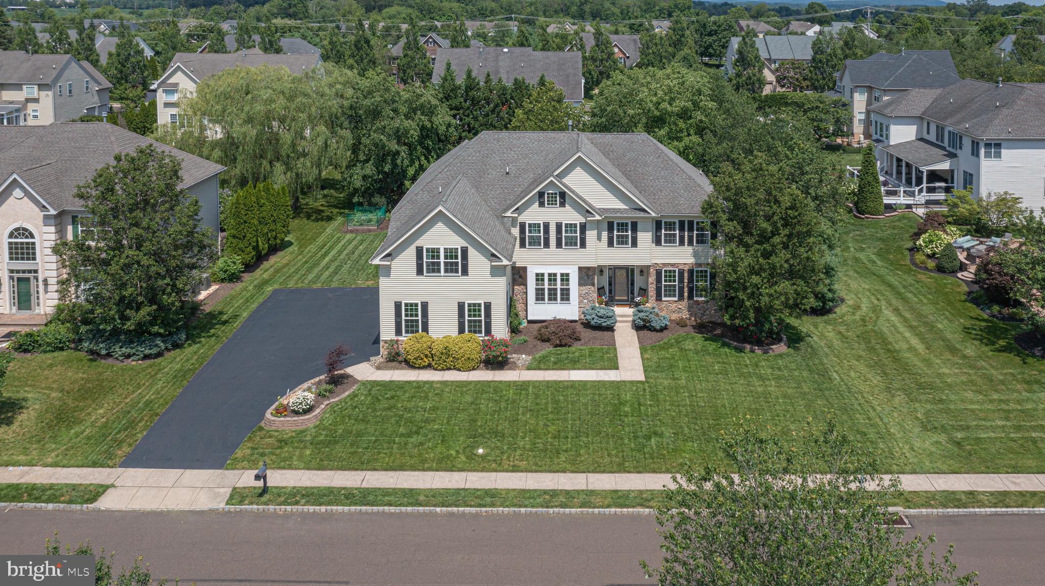 DEVONSHIRE ESTATES - Residential