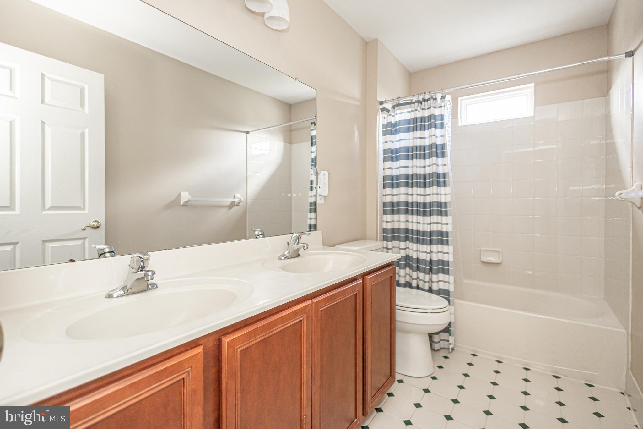 DEVONSHIRE ESTATES - Residential