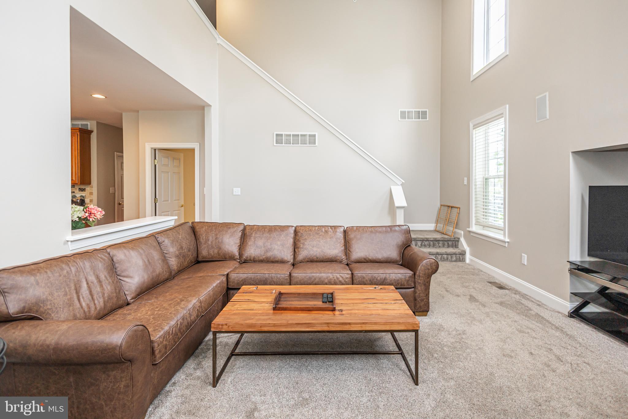 DEVONSHIRE ESTATES - Residential