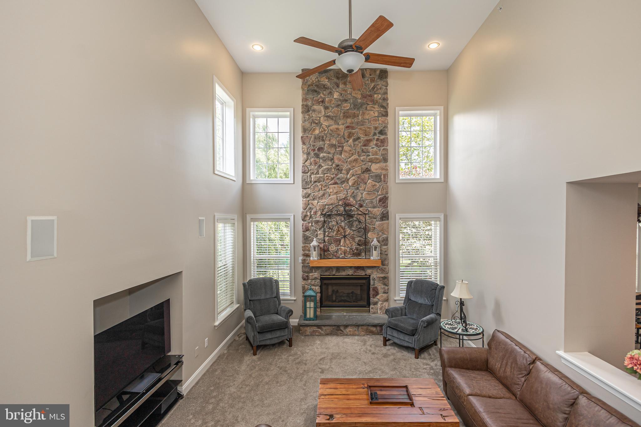 DEVONSHIRE ESTATES - Residential