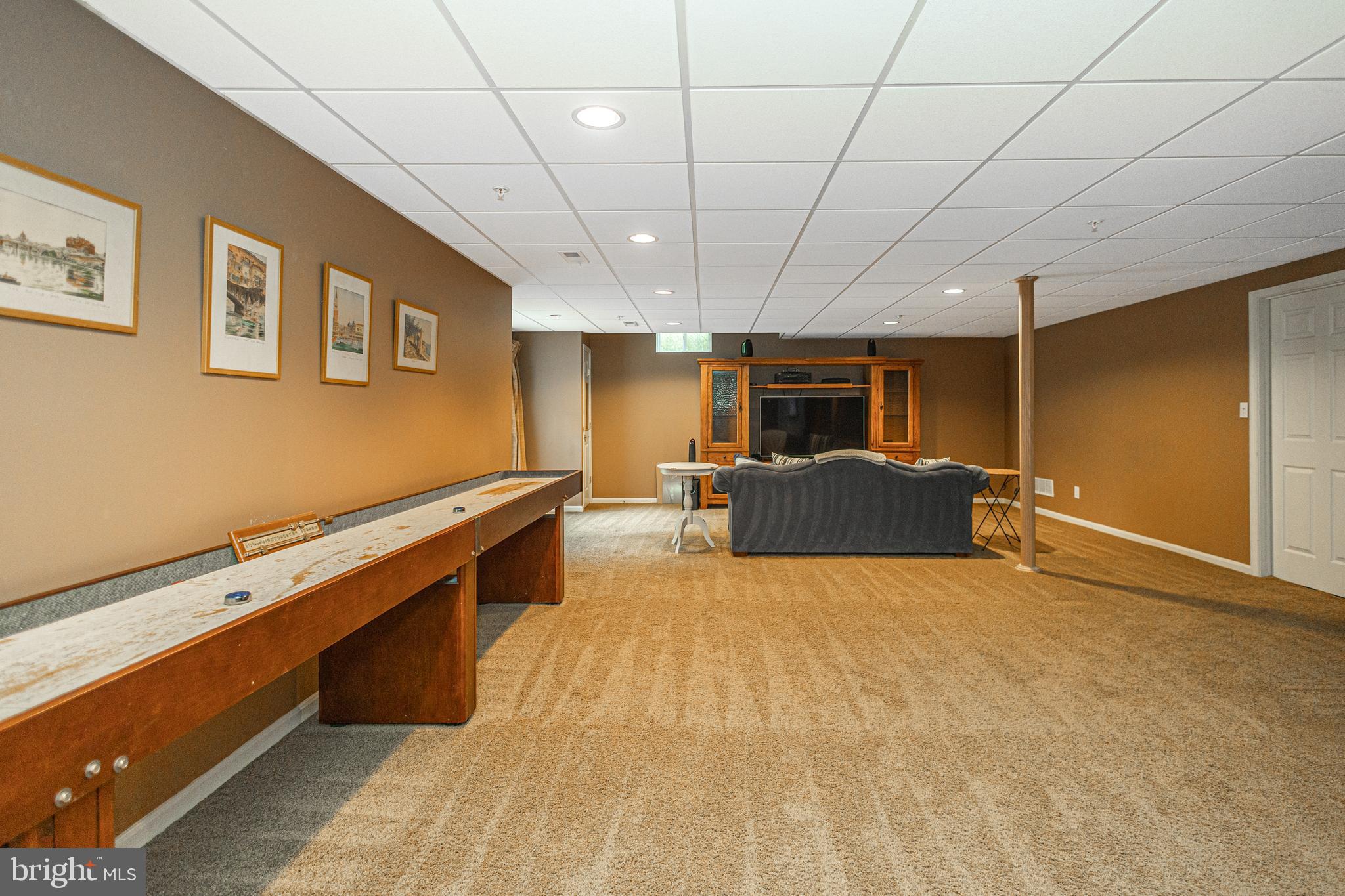 DEVONSHIRE ESTATES - Residential