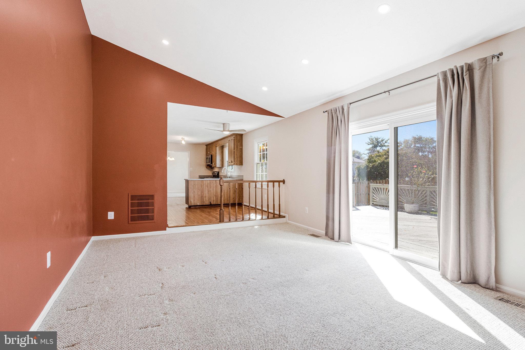 MILL CREEK SOUTH - Residential Lease