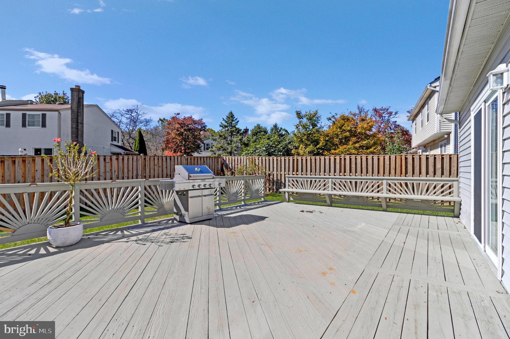 MILL CREEK SOUTH - Residential Lease