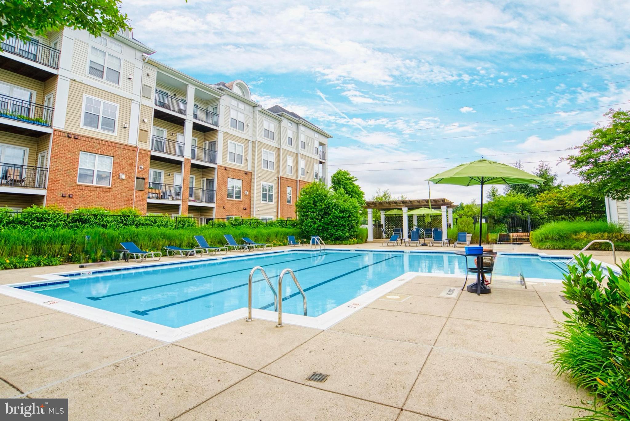 CHANTILLY - Residential