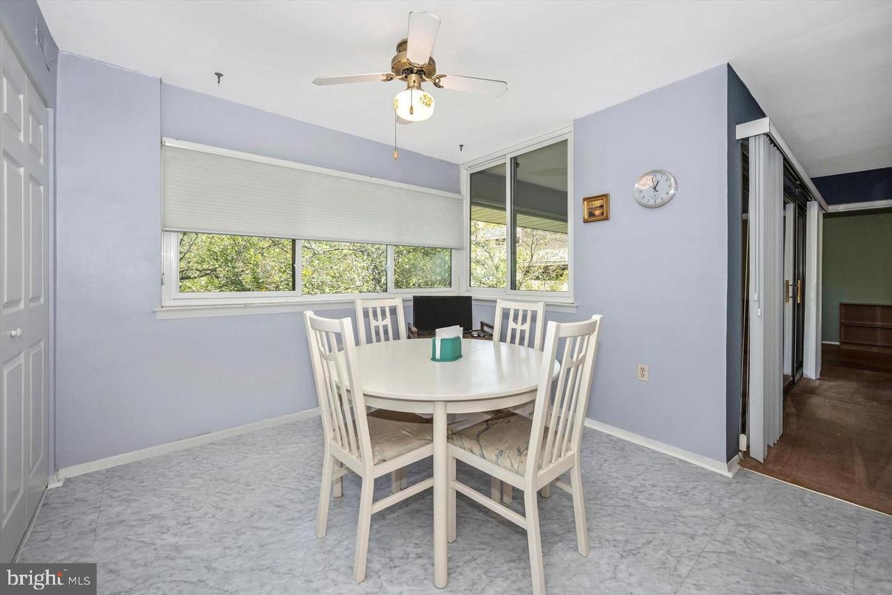 HYDE PARK - Residential