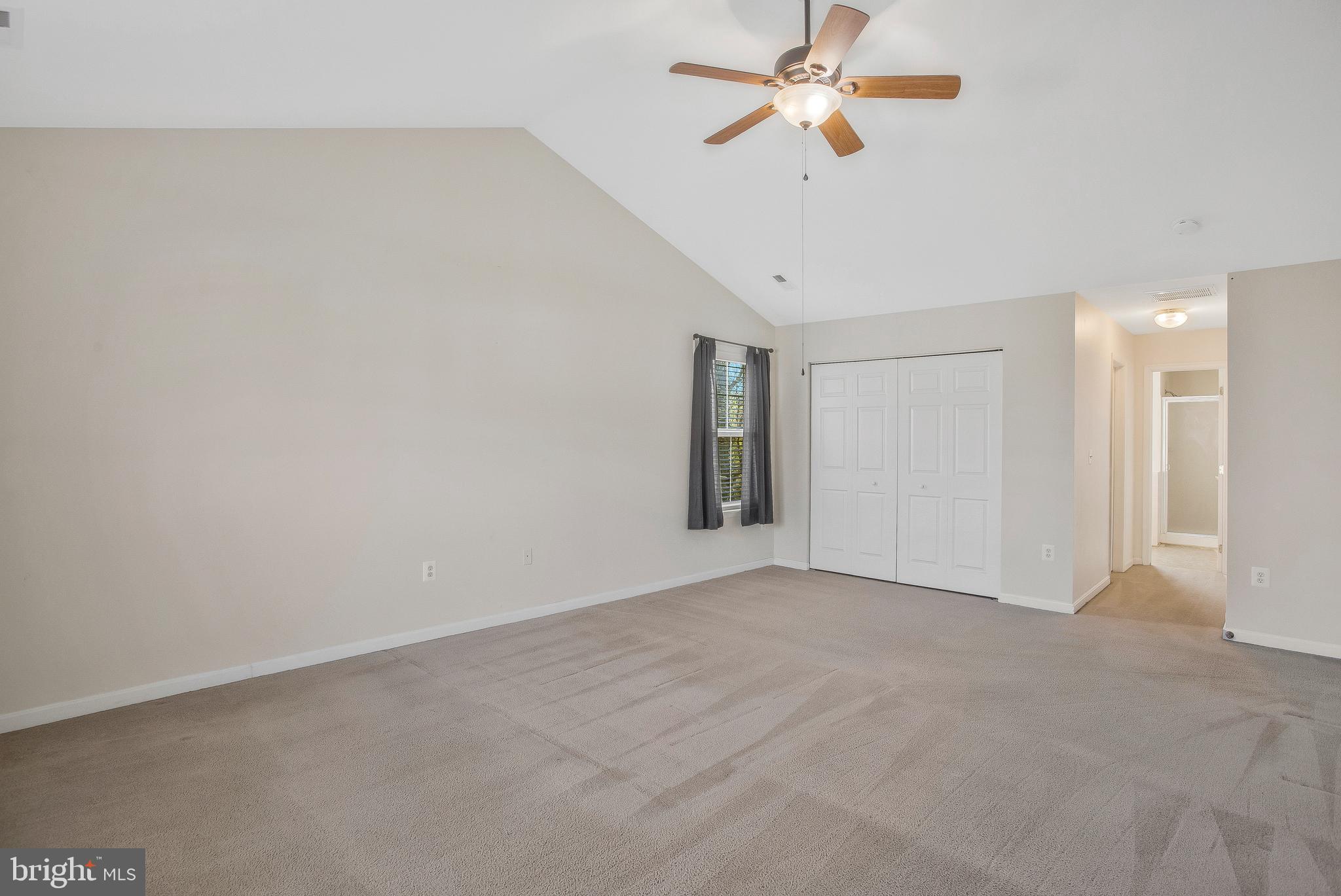 BROOKS KNOLLS - Residential