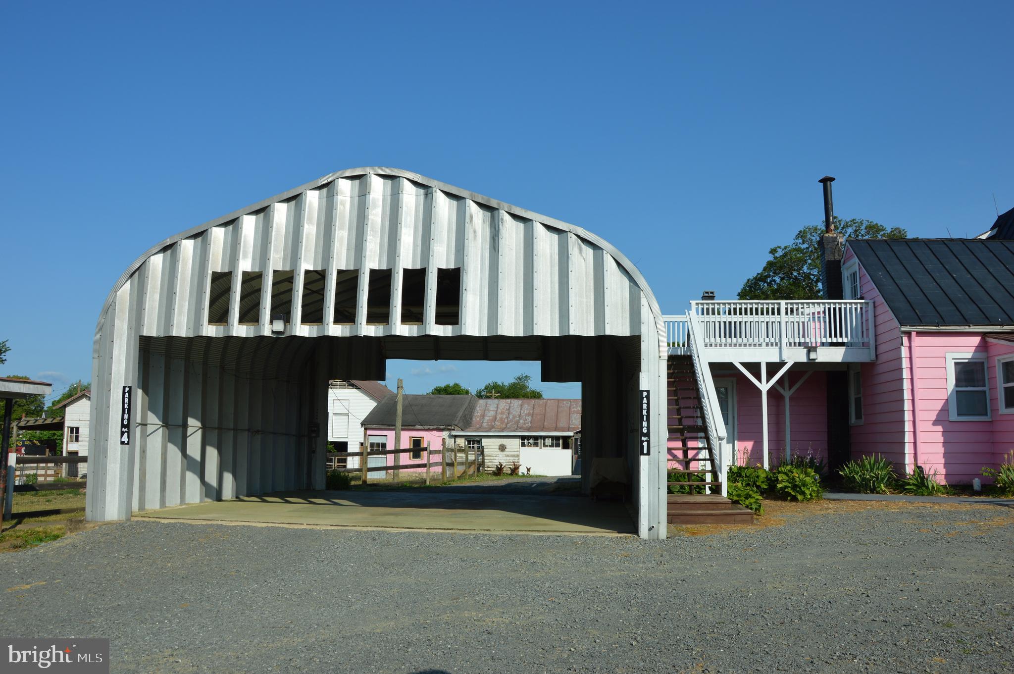 METES & BOUNDS - Residential Lease