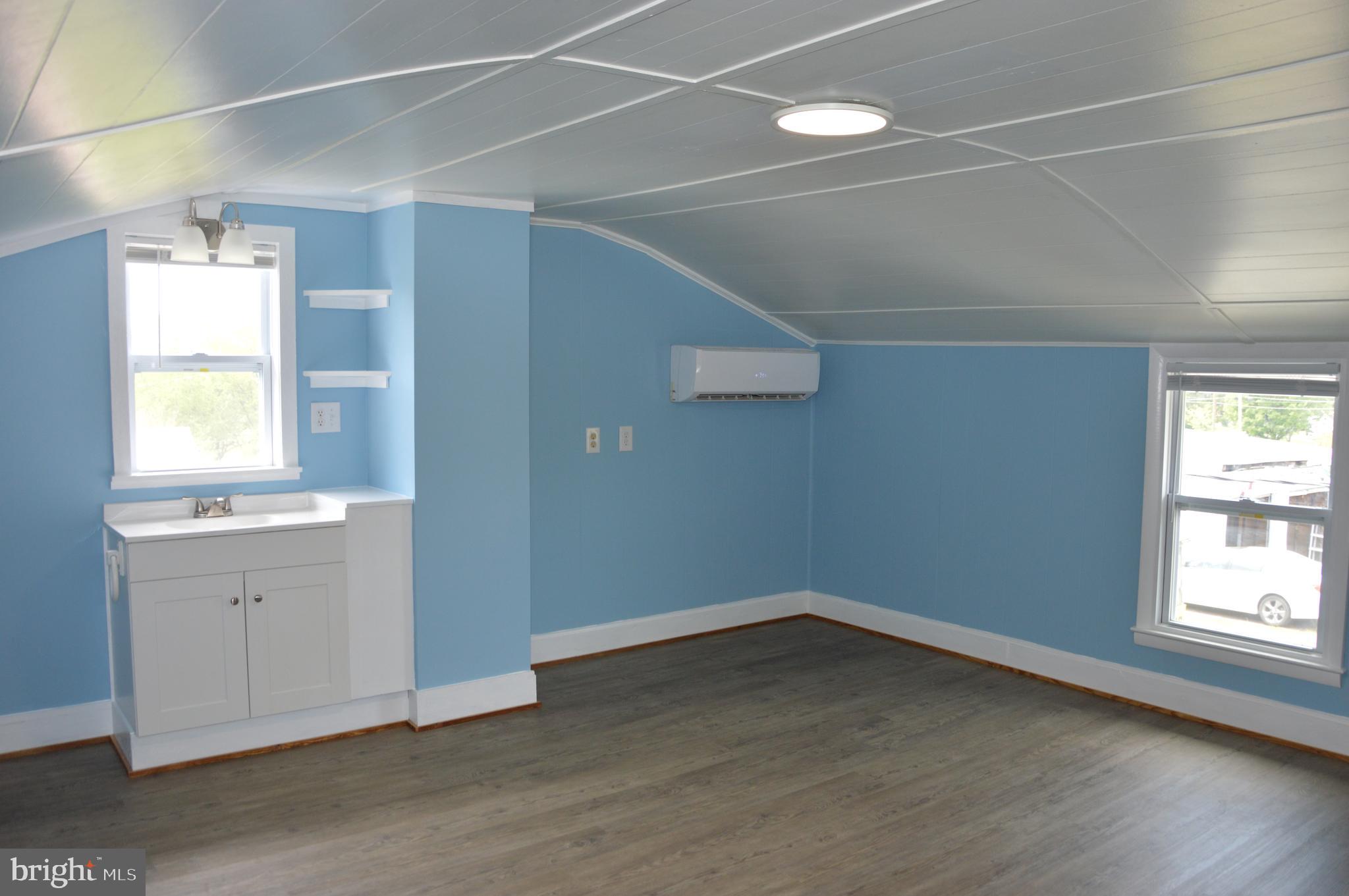 METES & BOUNDS - Residential Lease