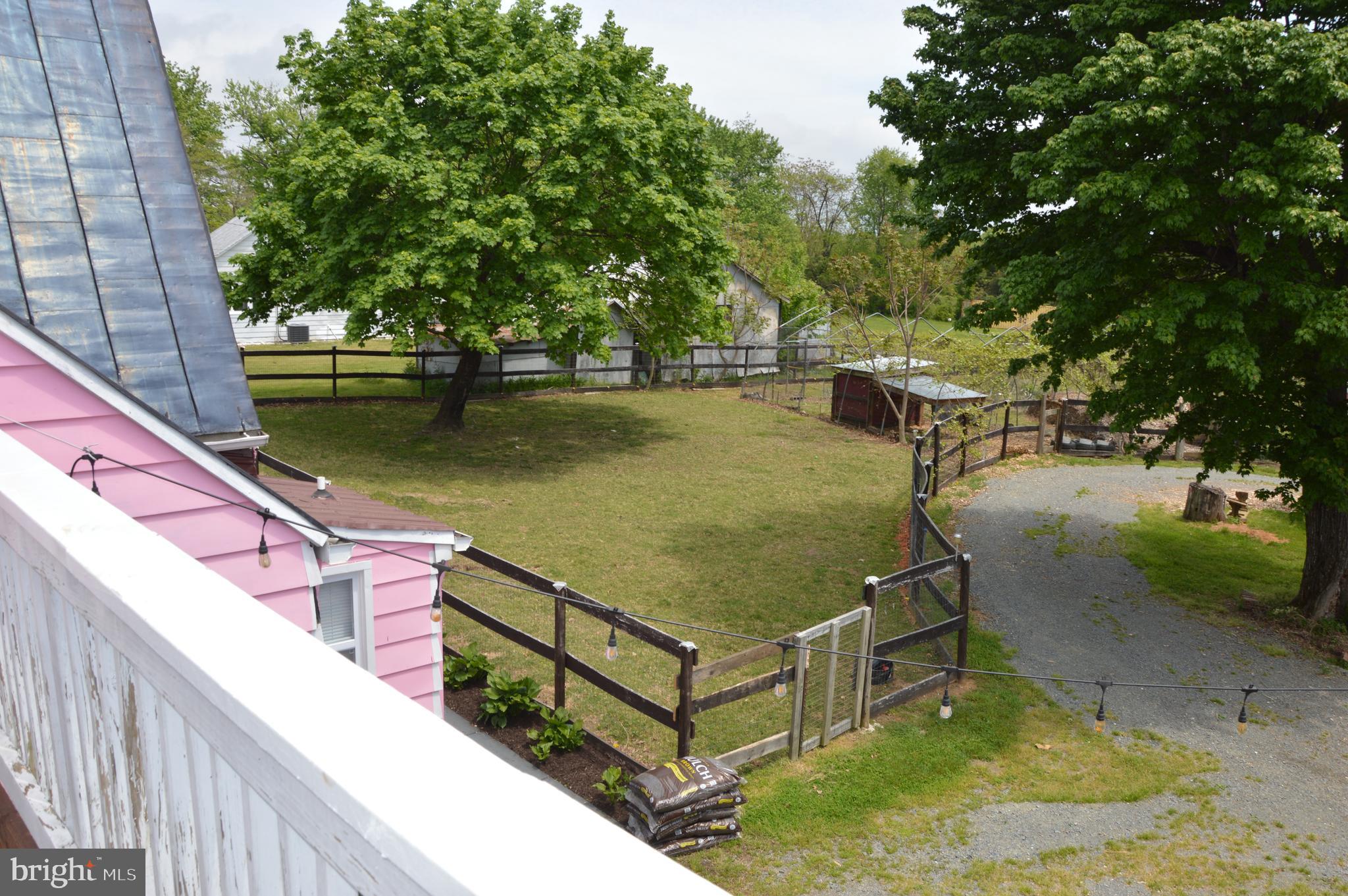 METES & BOUNDS - Residential Lease