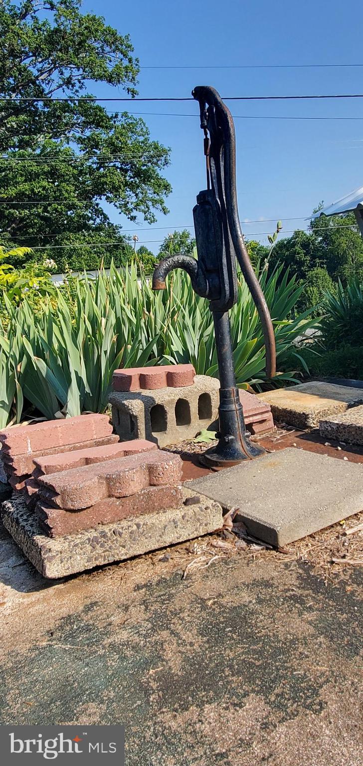 METES & BOUNDS - Residential Lease