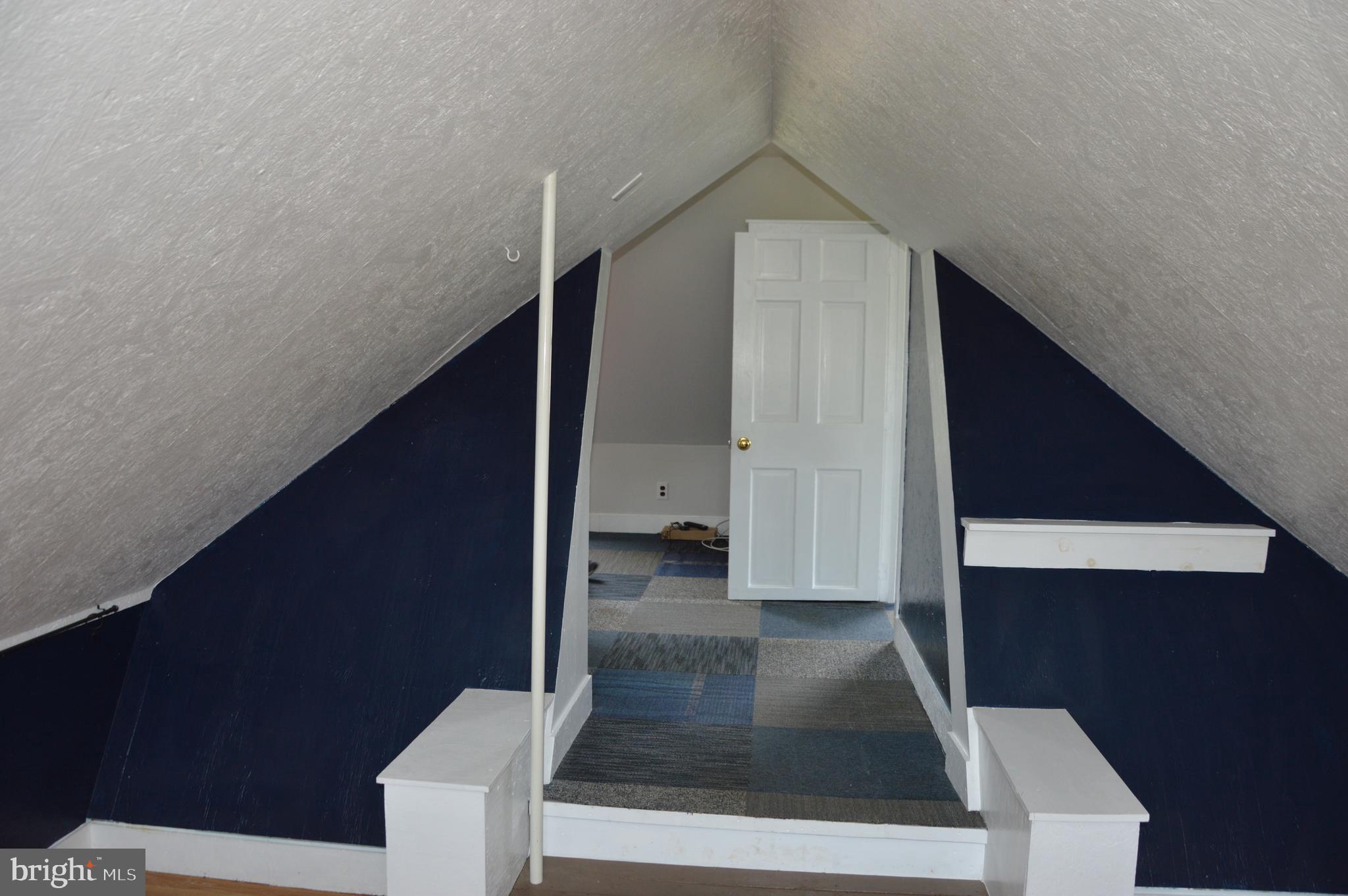 METES & BOUNDS - Residential Lease