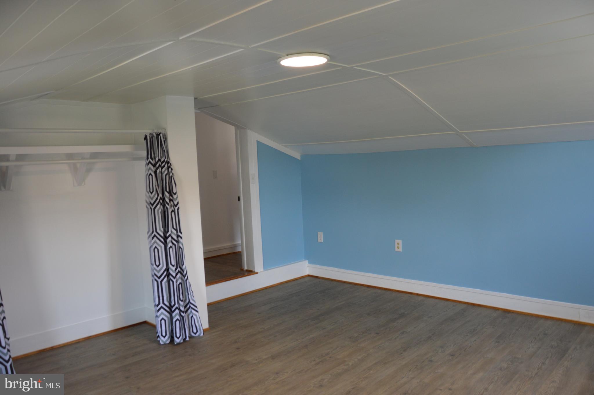 METES & BOUNDS - Residential Lease