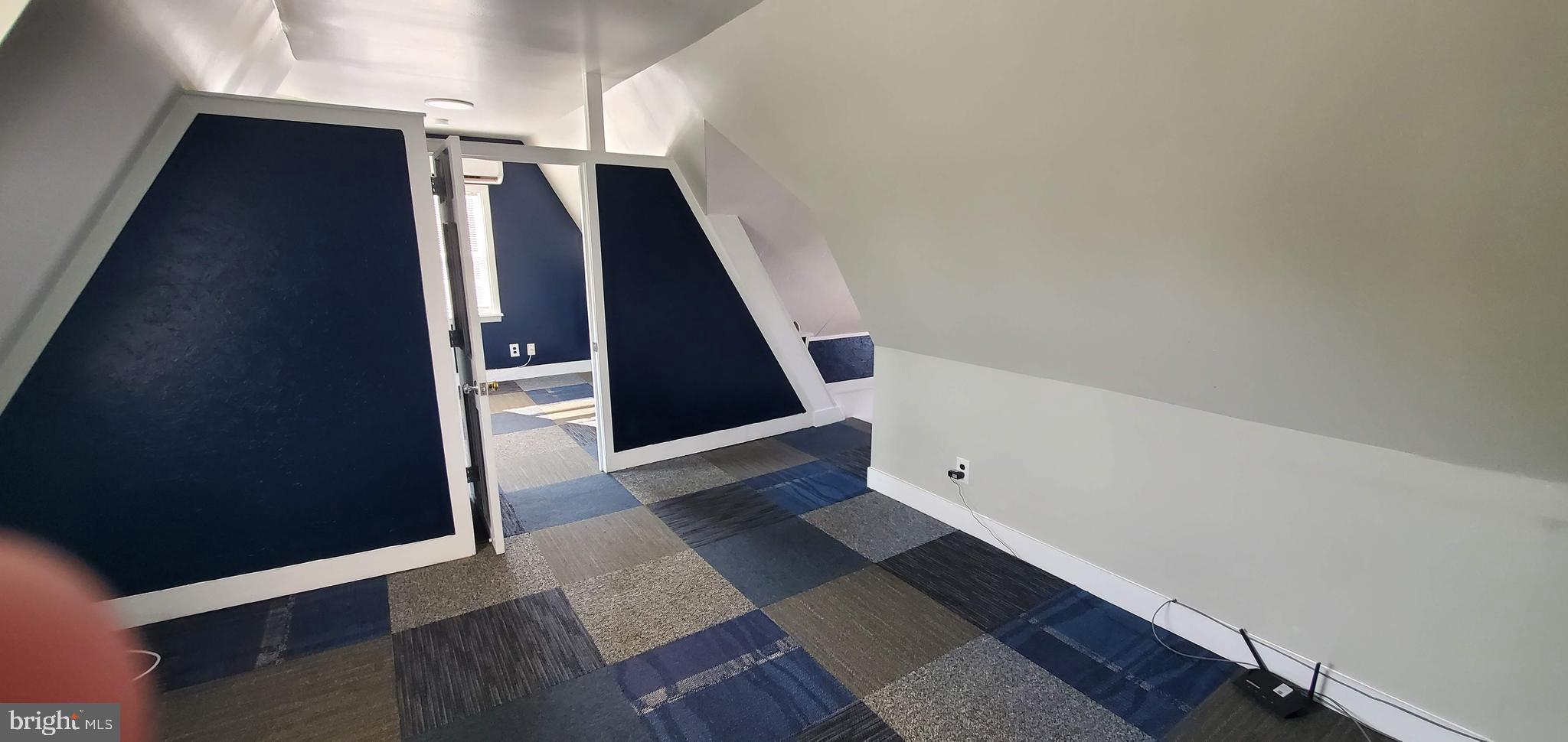 METES & BOUNDS - Residential Lease