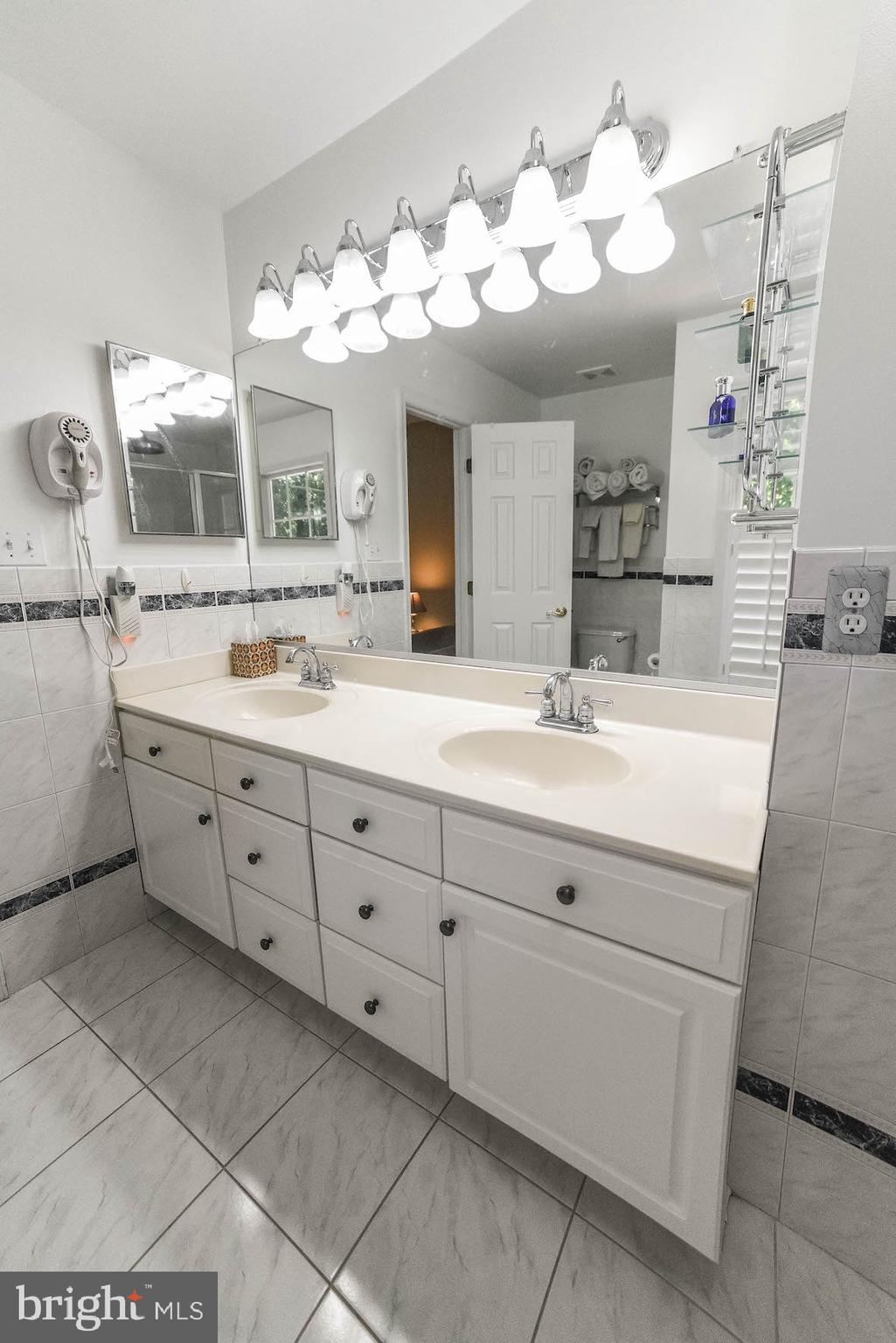 BRETON BAY LANDING - Residential