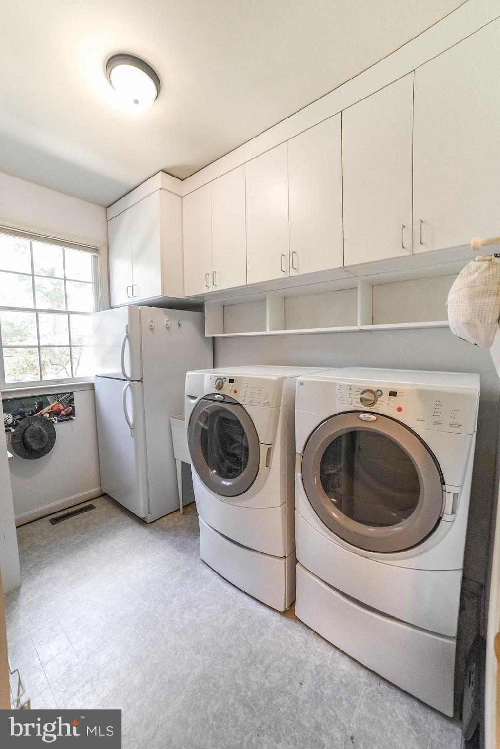 BRETON BAY LANDING - Residential