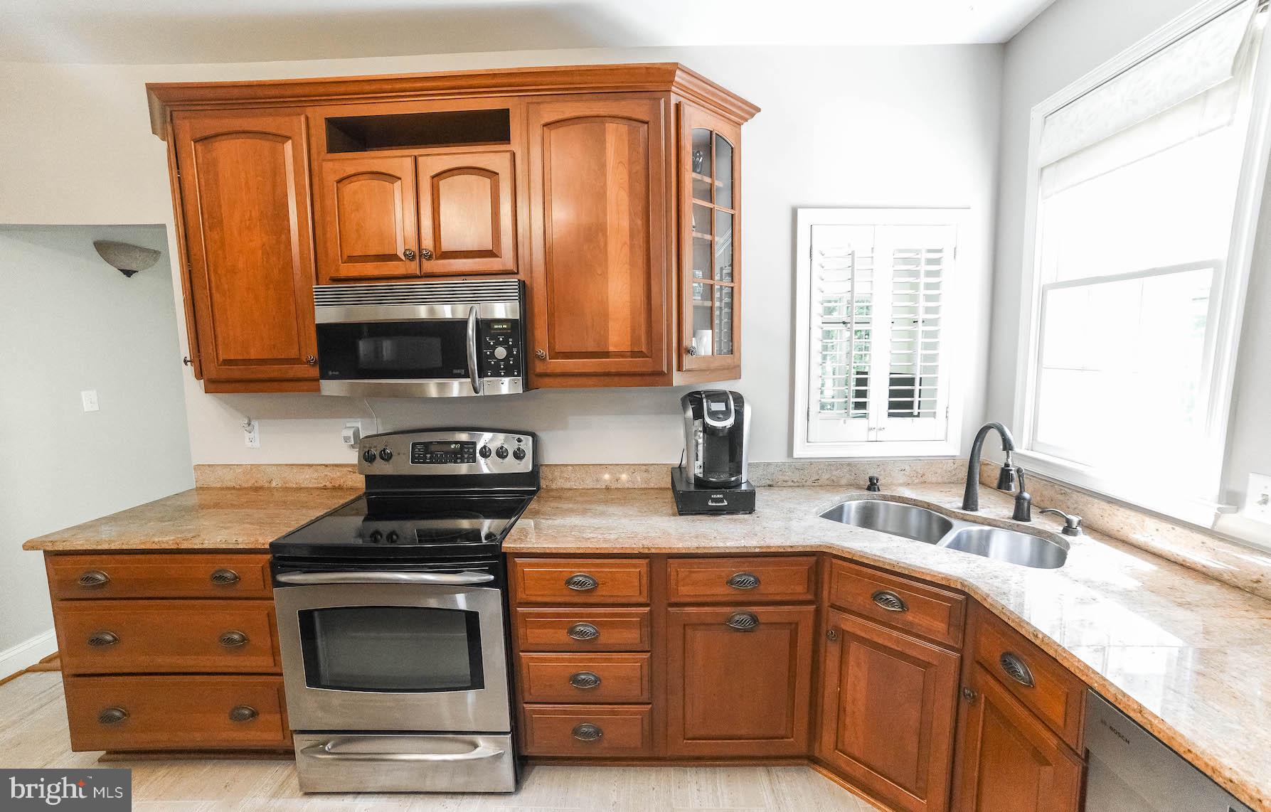 BRETON BAY LANDING - Residential