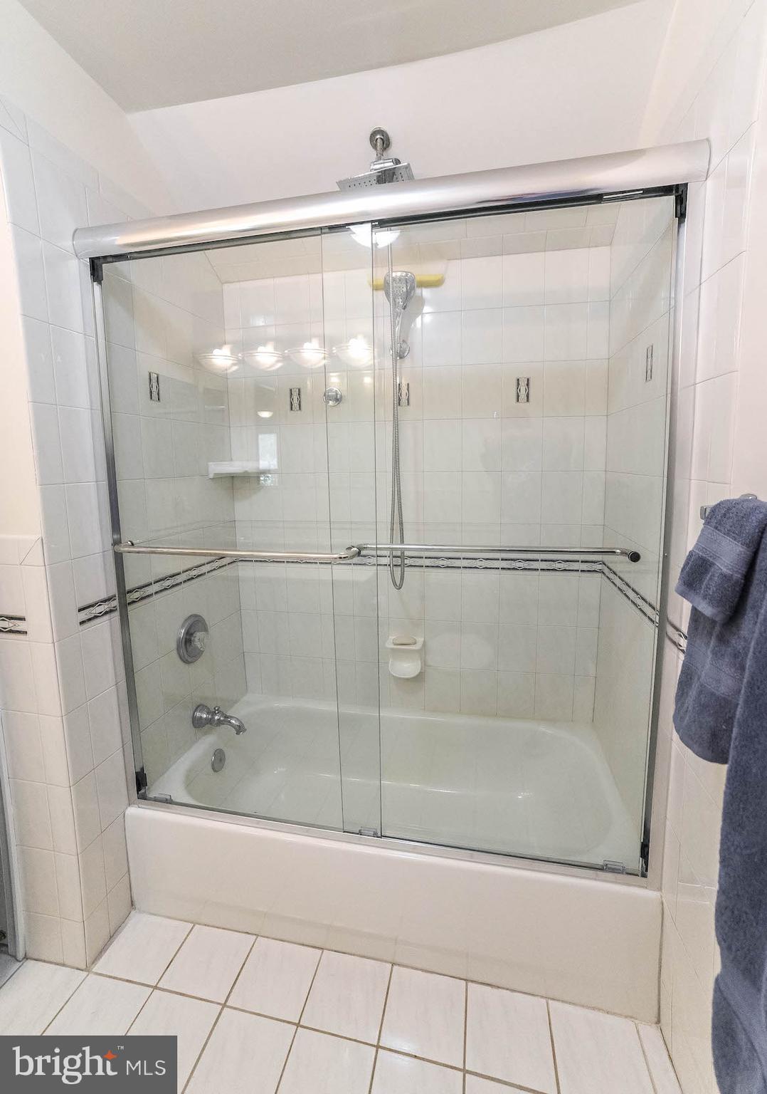 BRETON BAY LANDING - Residential