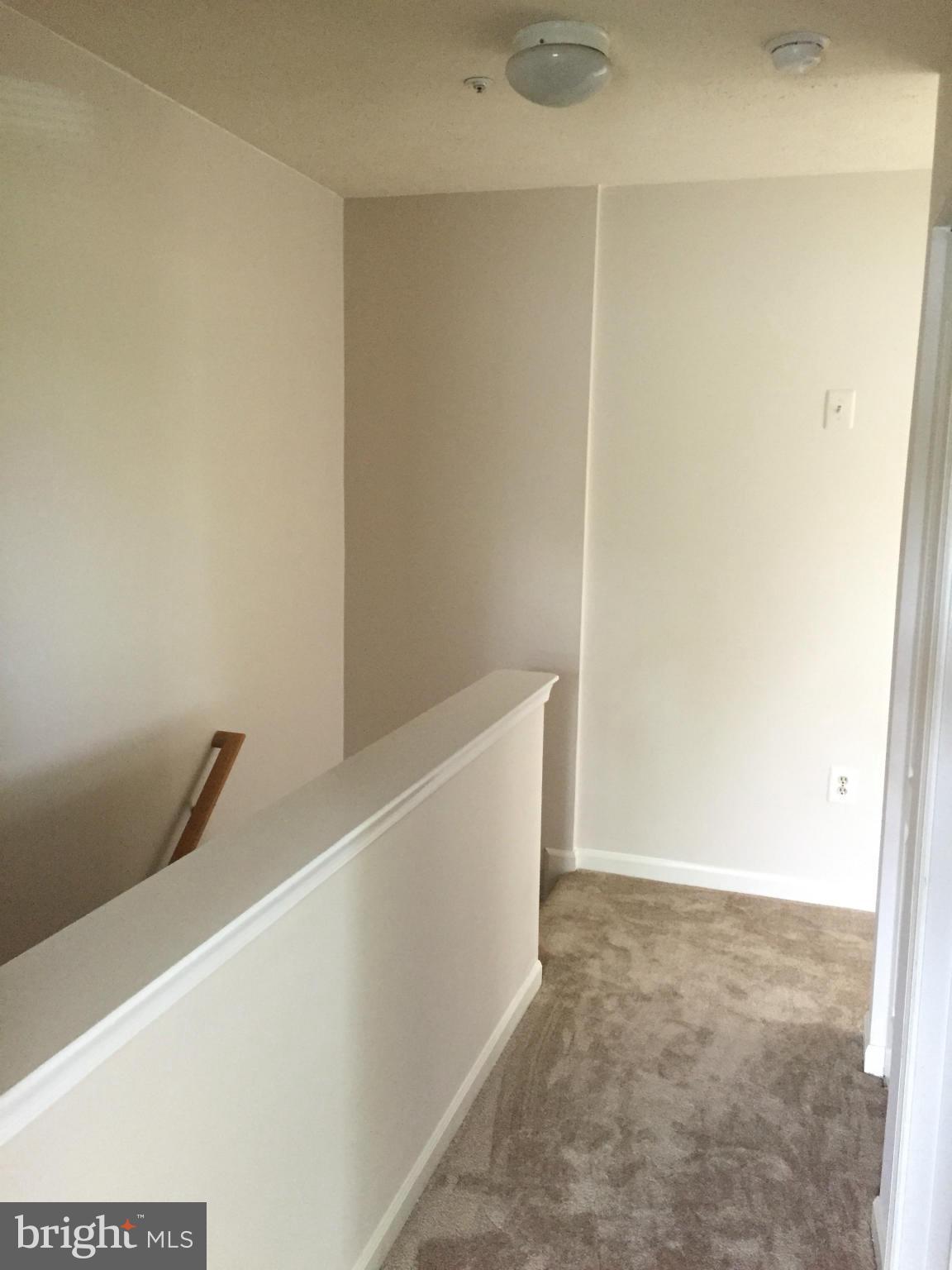 LAUREL GLEN - Residential Lease