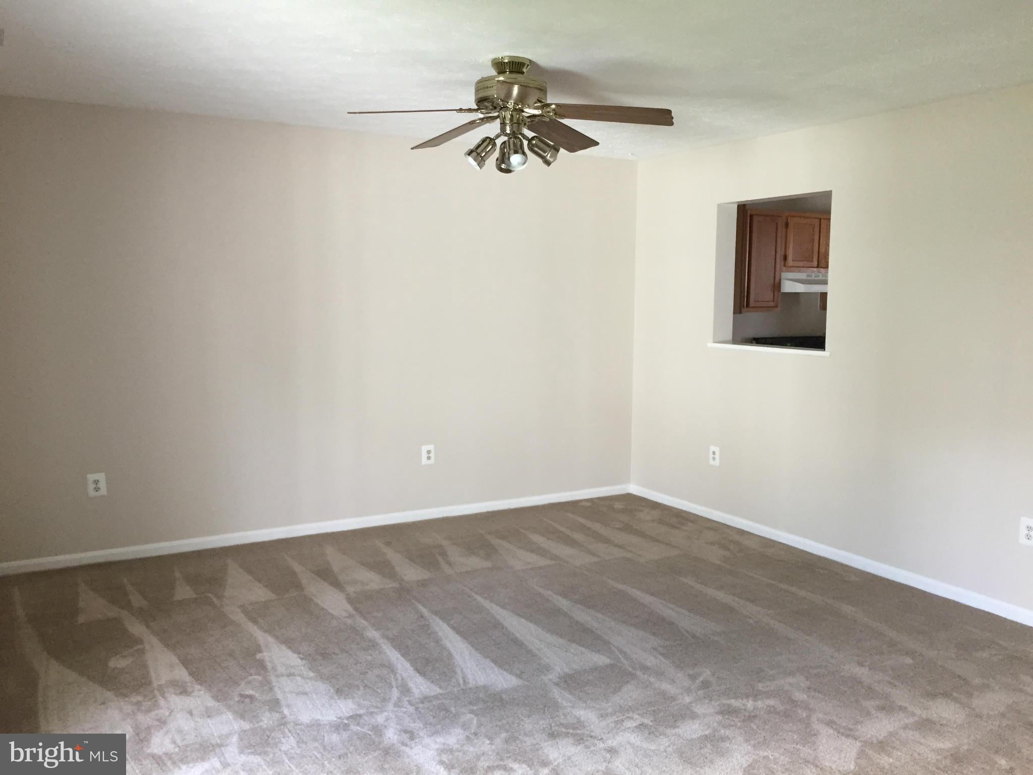 LAUREL GLEN - Residential Lease