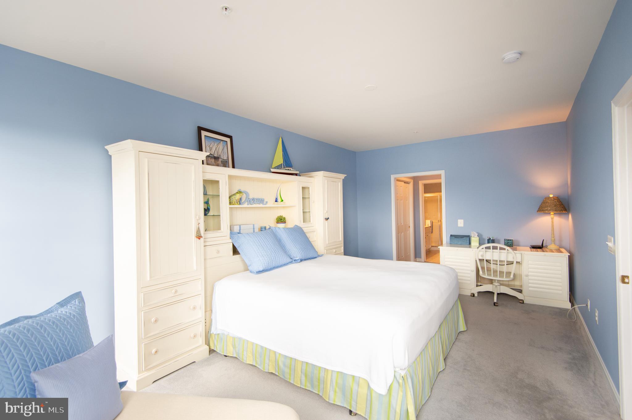 DEEP HARBOR - Residential