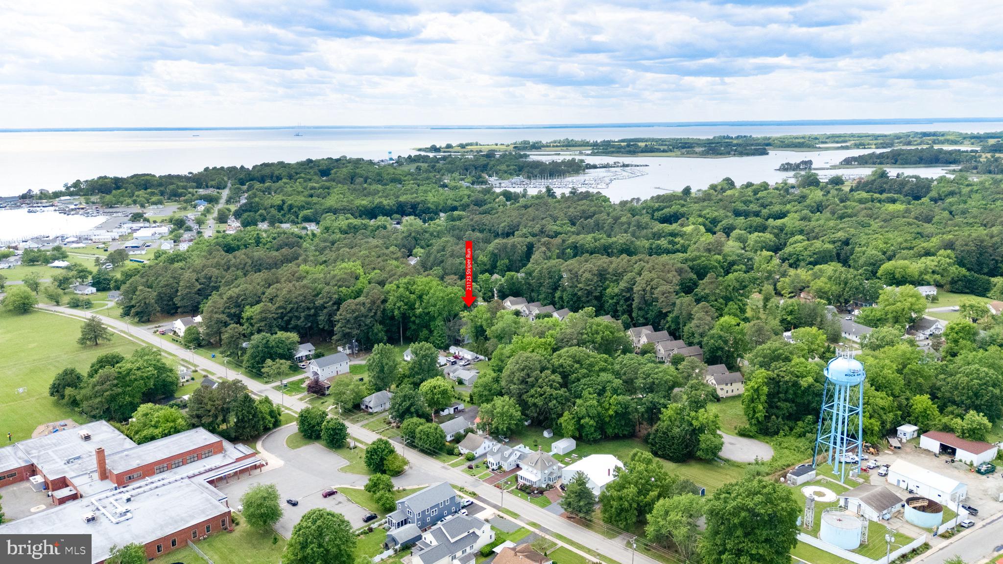 HARBOR WOODS - Residential