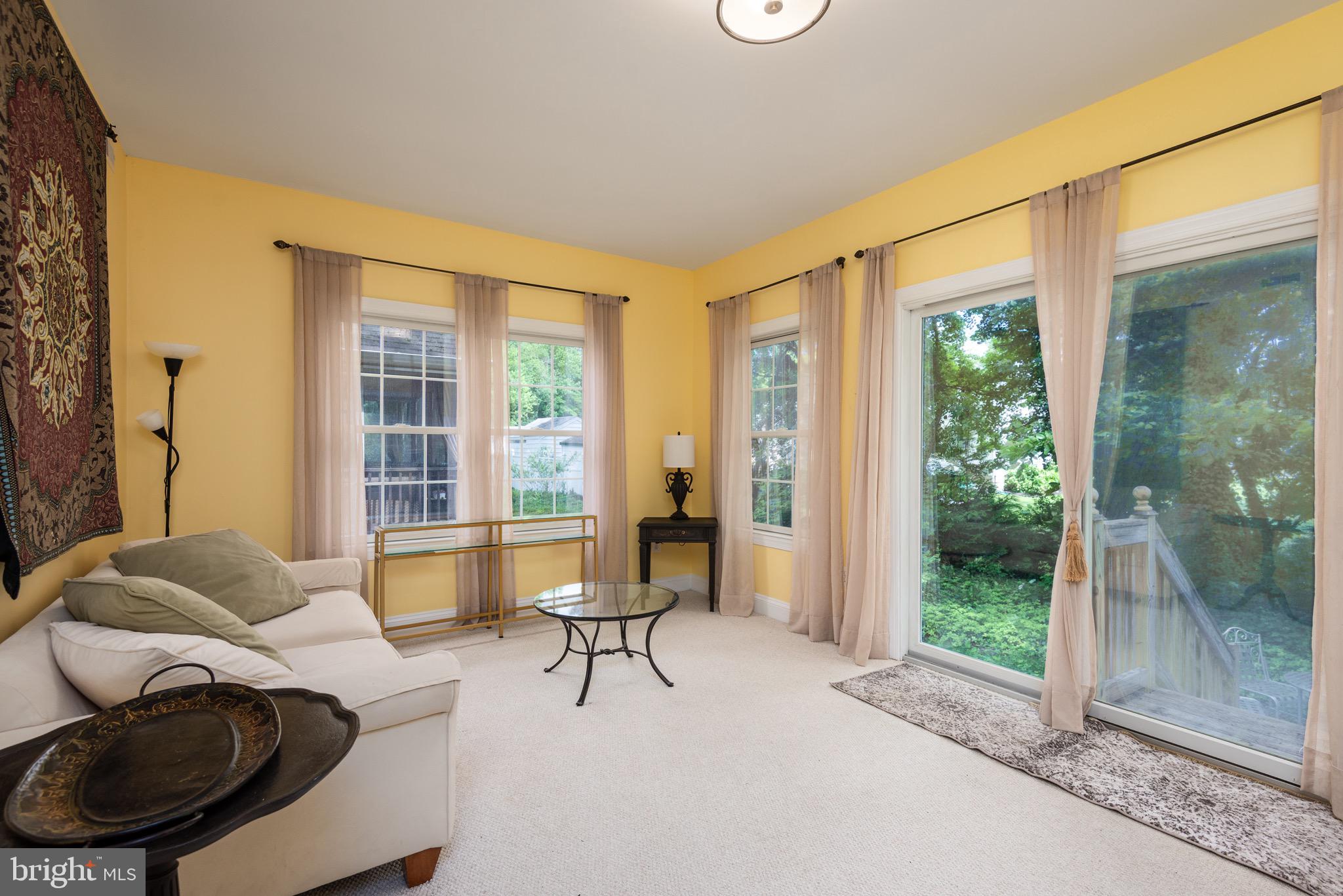 HARBOR WOODS - Residential