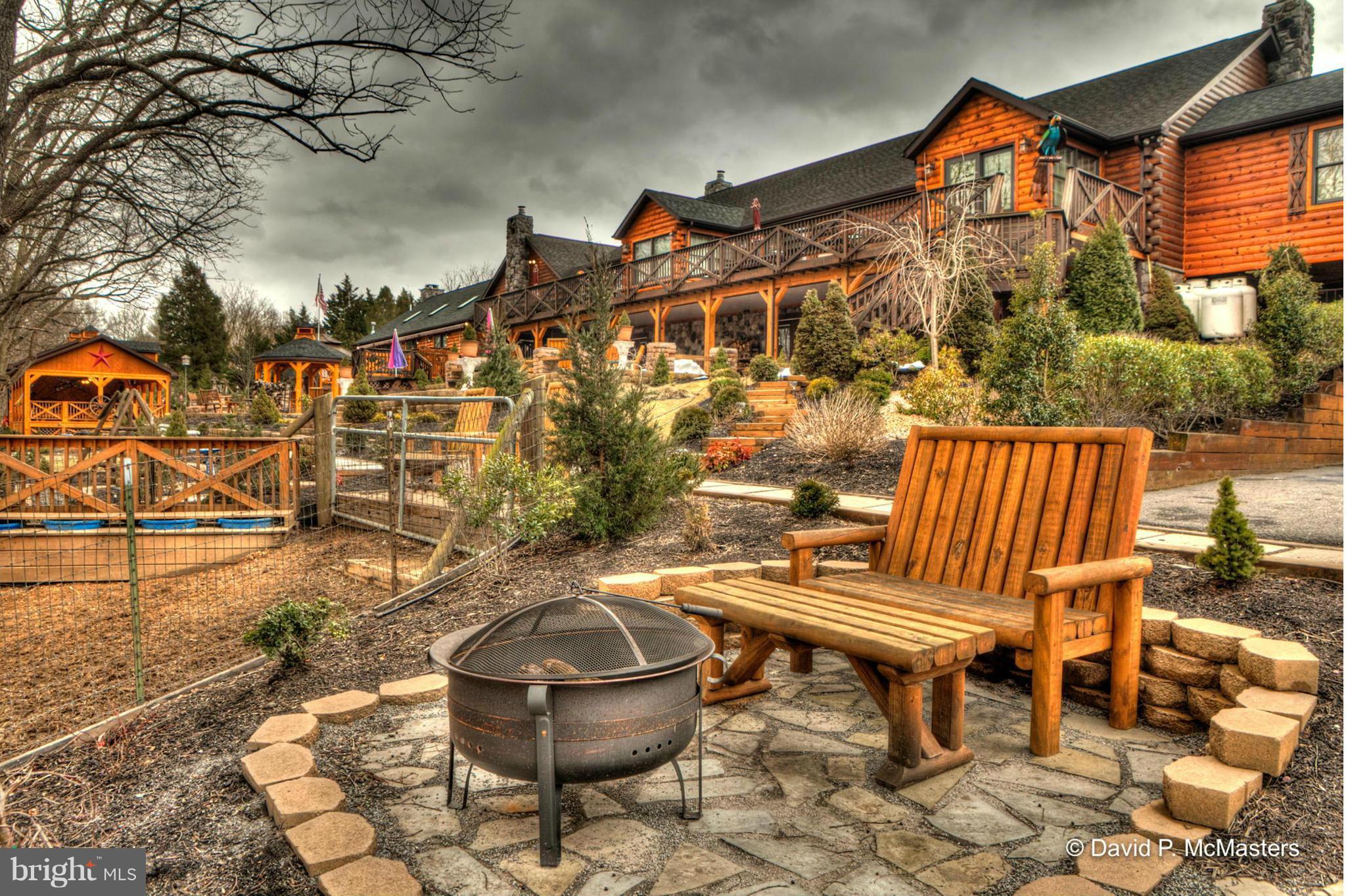 HORSESHOE BEND - Residential