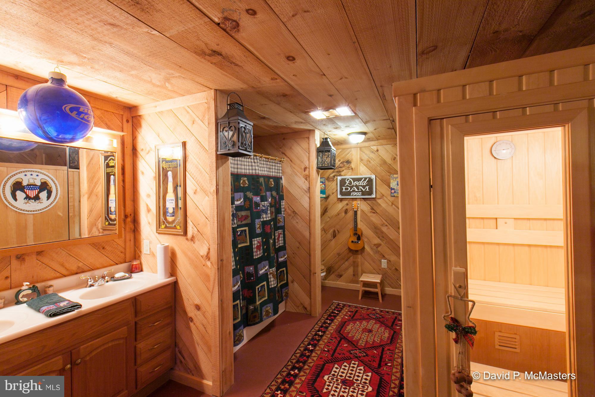 HORSESHOE BEND - Residential