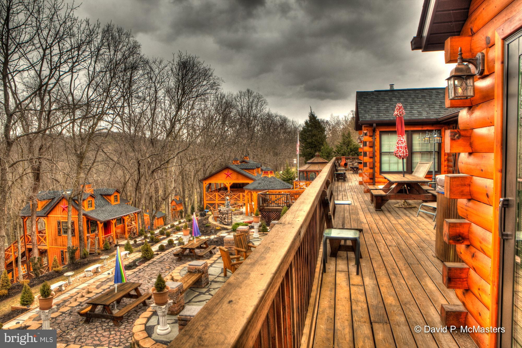 HORSESHOE BEND - Residential