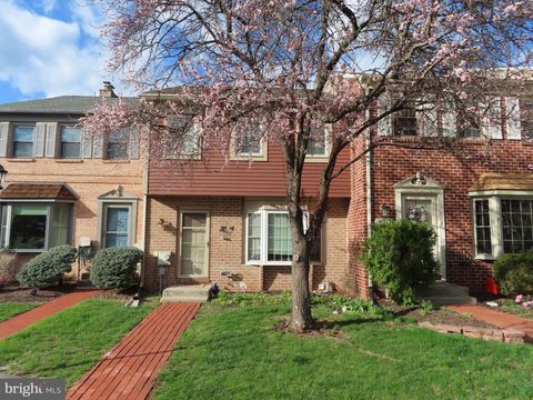 4128 SURREY LANE SKIPPACK PA 19474