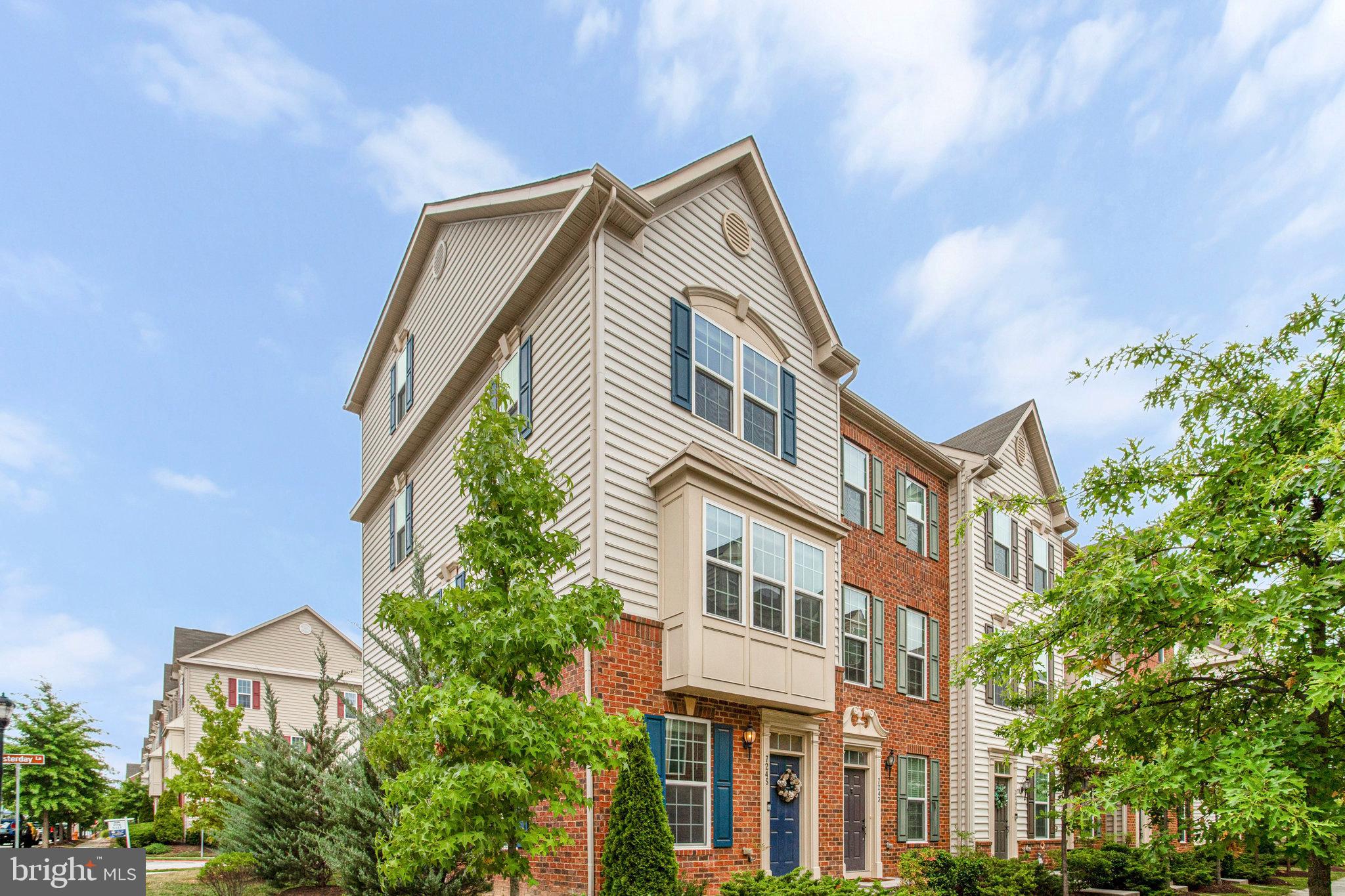 HOWARD SQUARE - Residential