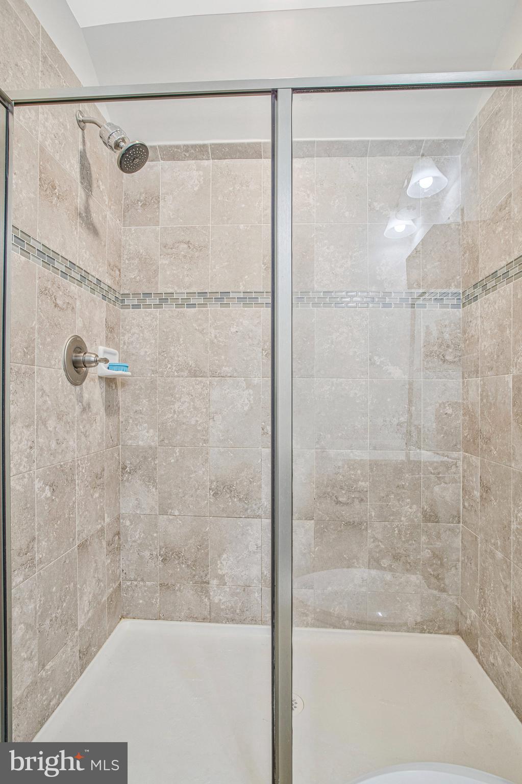 HOWARD SQUARE - Residential