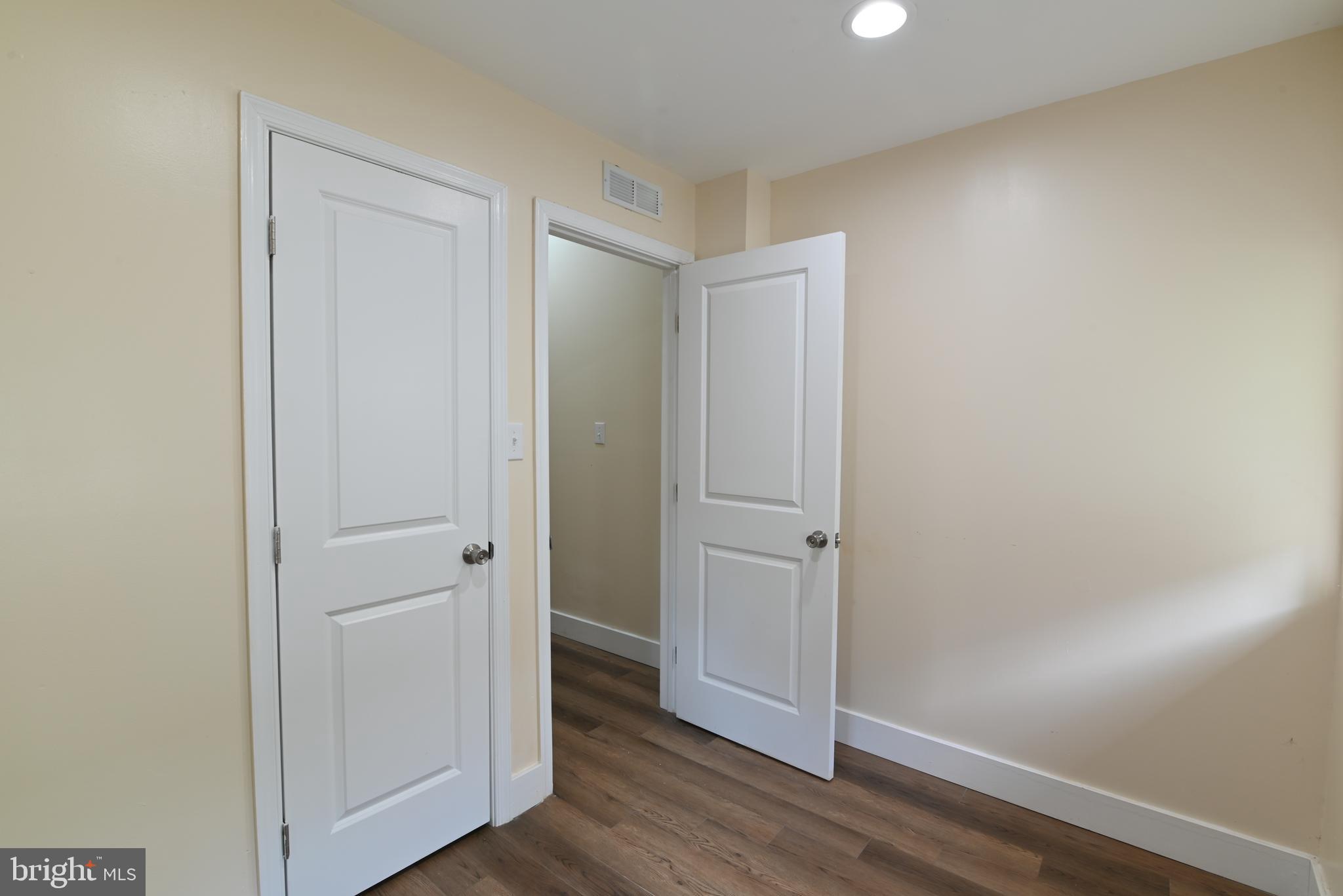 PARKSIDE - Residential