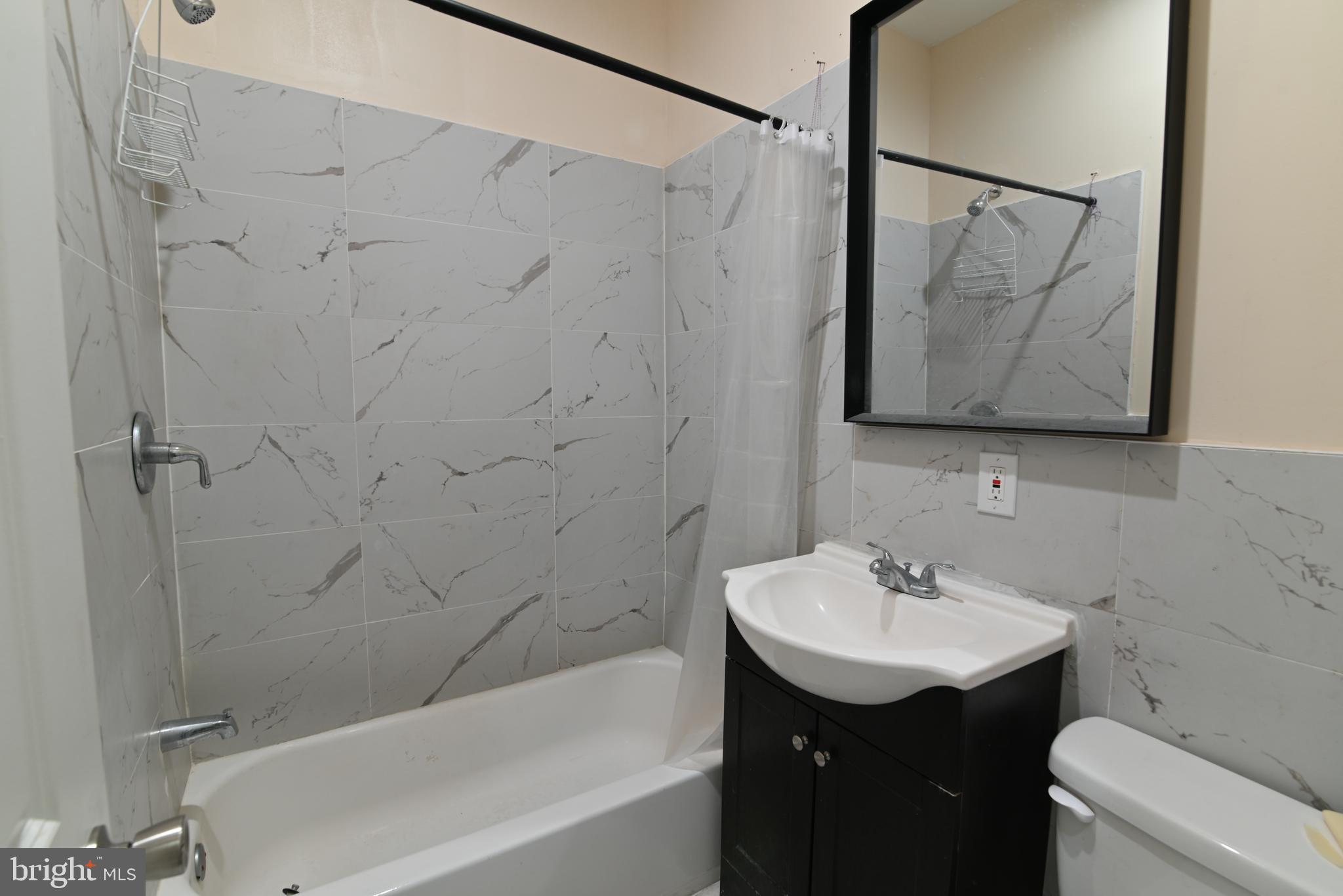 PARKSIDE - Residential