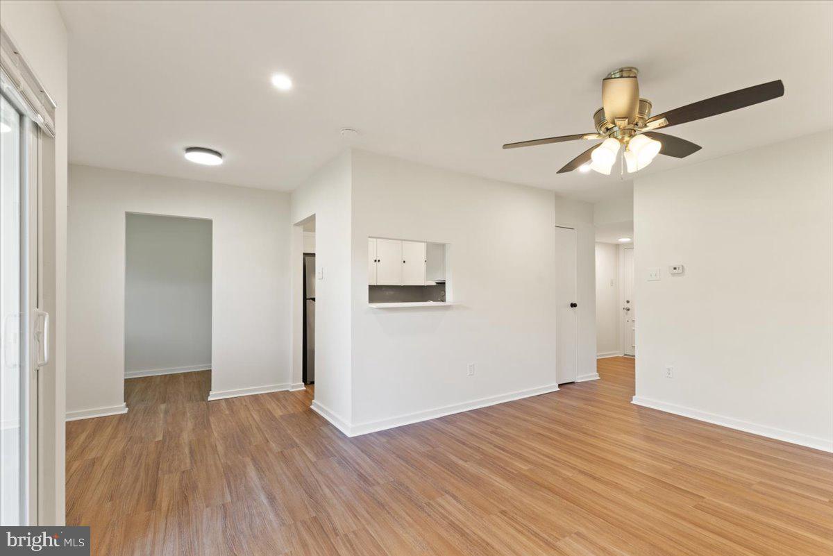 THE MEADOWS - Residential Lease