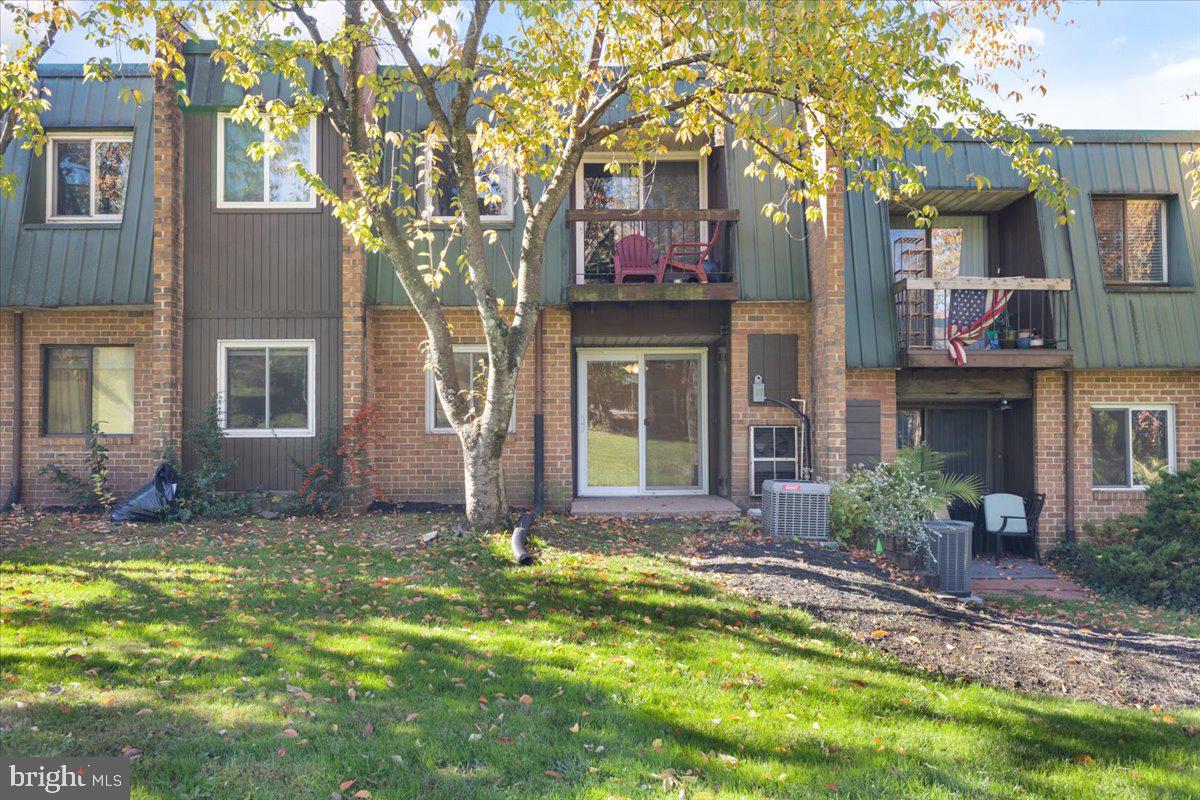 THE MEADOWS - Residential Lease